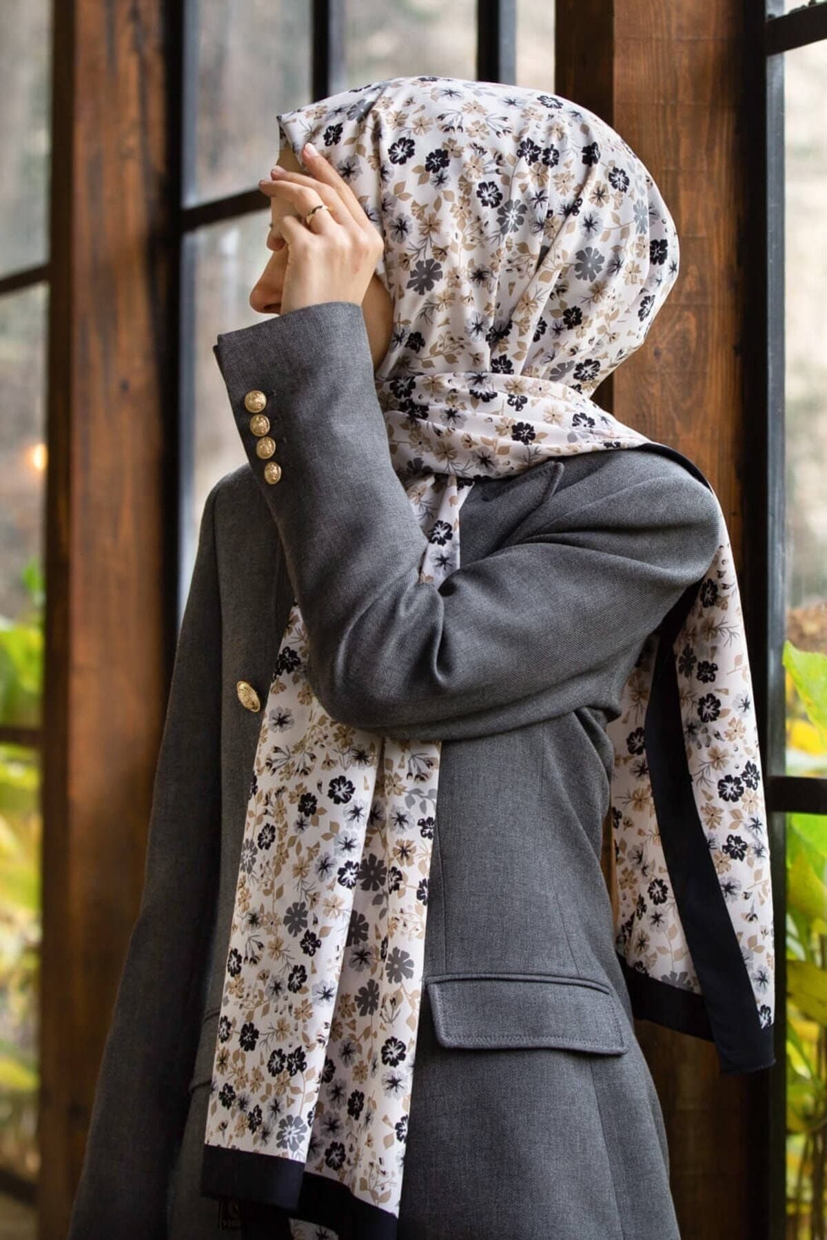 Grey wrap scarf hotsell