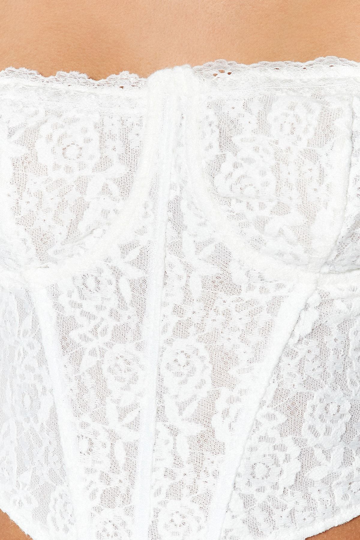Trendyol Collection-Kurzes Bustier aus gestrickter Spitze – Ecru, Korsettdetails und Grafiken TPRAW23BS00062 4