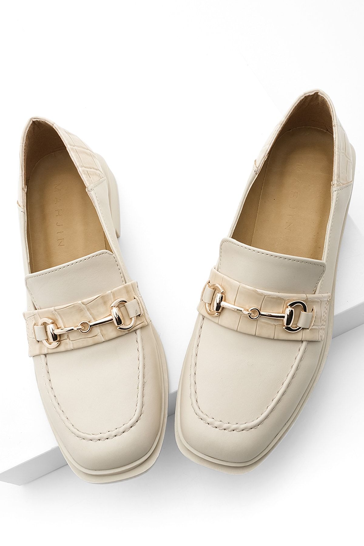 Marjin Loafer Ecru Blockabsatz