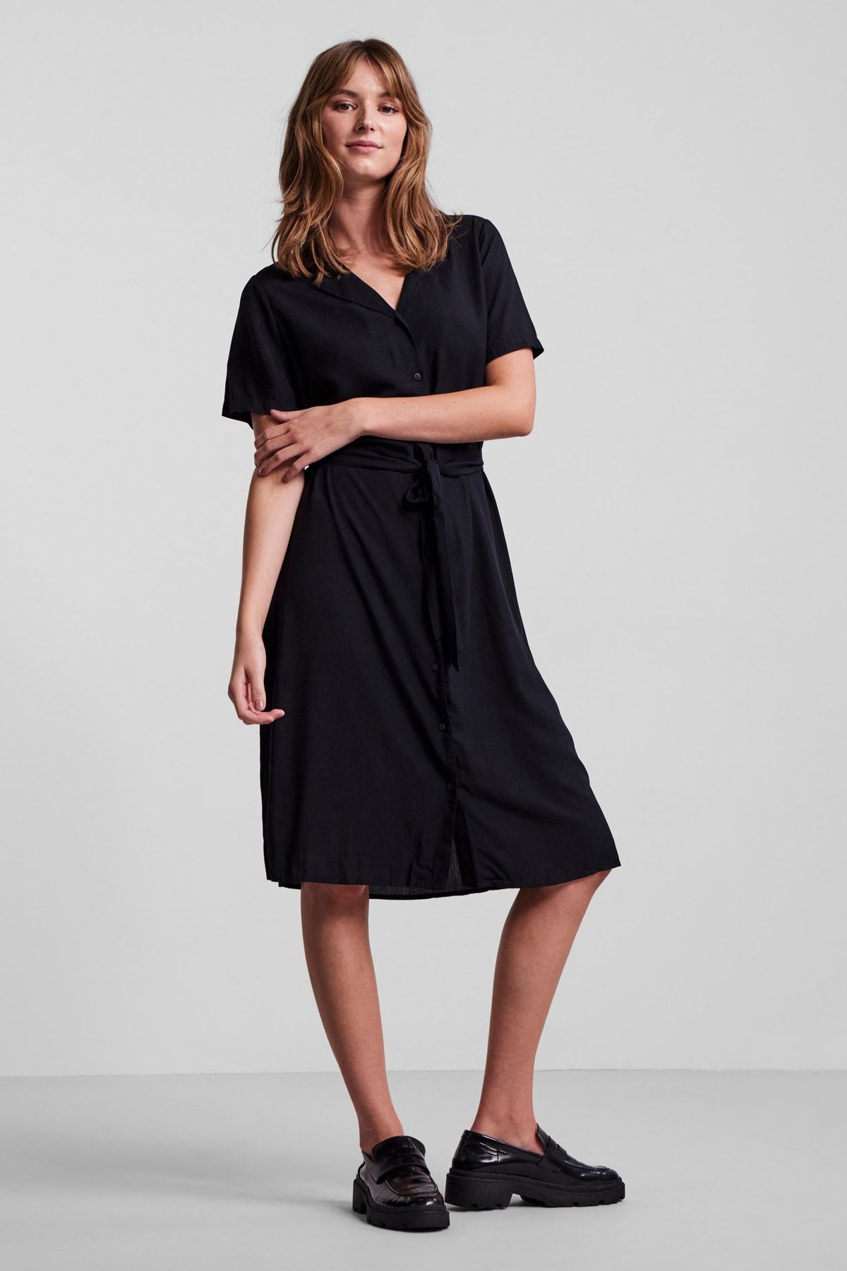 PIECES Kleid Schwarz Blusenkleid