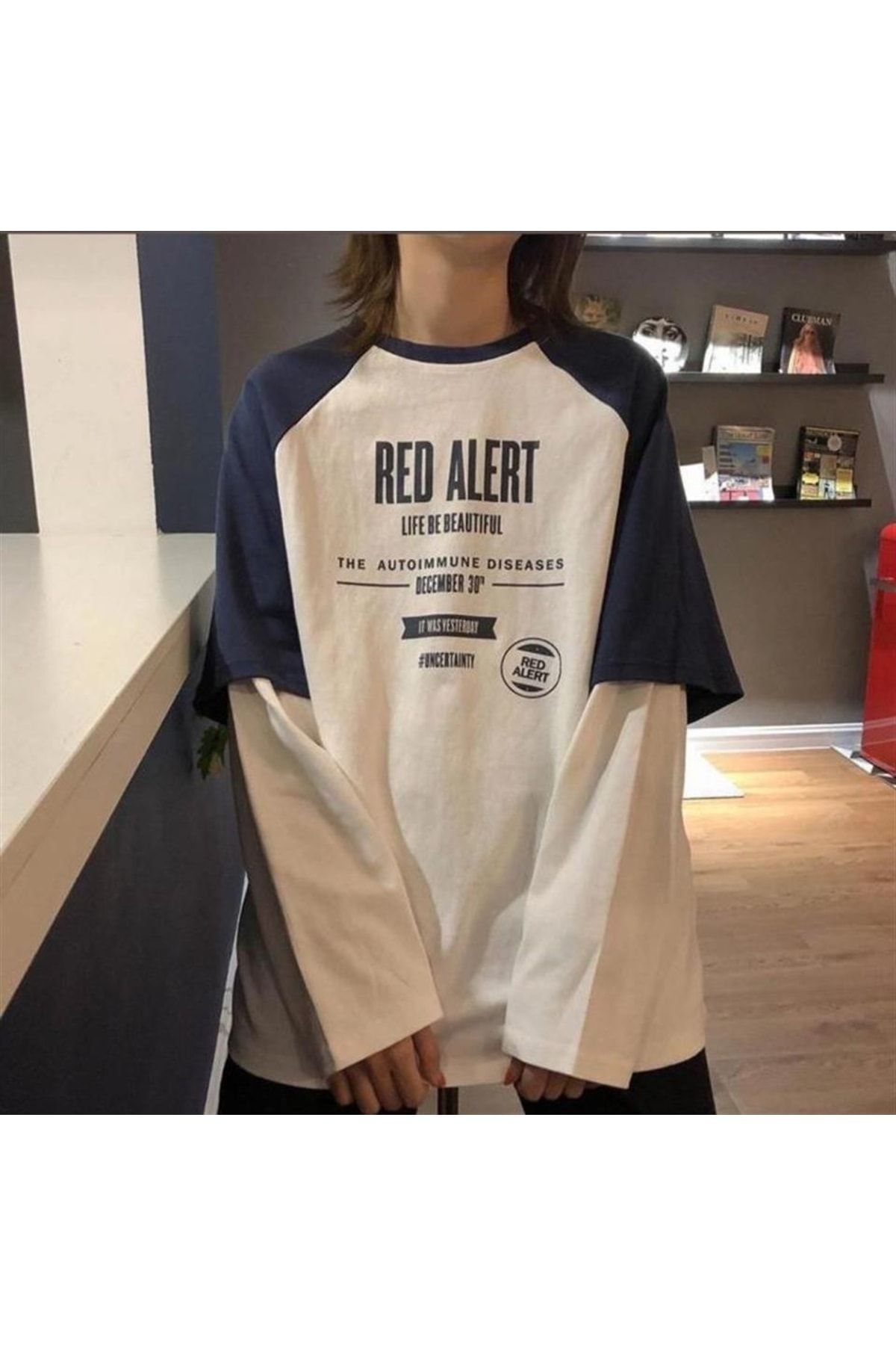 Dei red shop t-shirt naaye