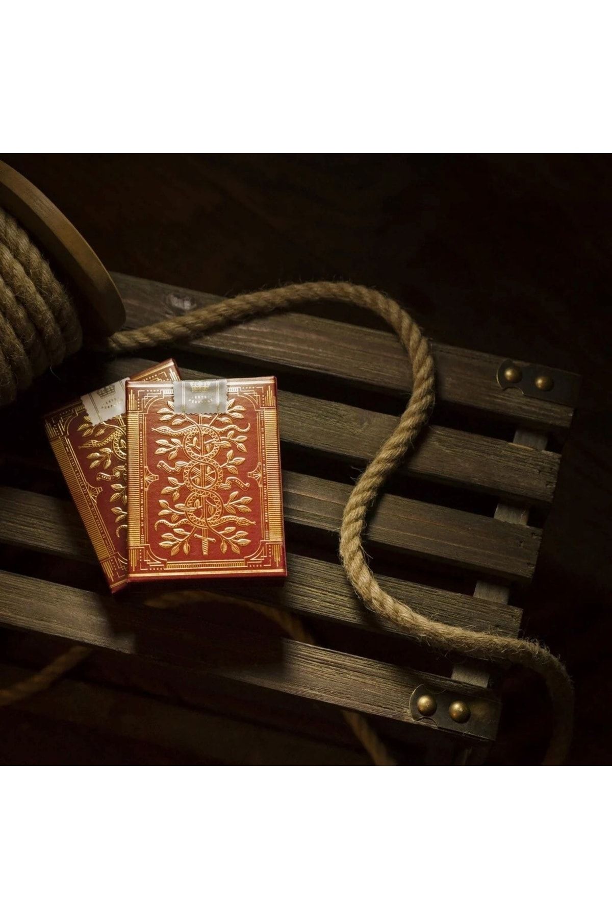 OyuncaklarÜlkesi-Theory11 Monarch Red Red Game Card Cards Deck Collectable 8
