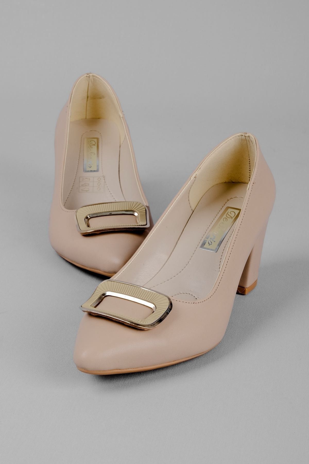 LAL SHOES BAGS Medan Women s Heeled Shoes with Buckle Detail