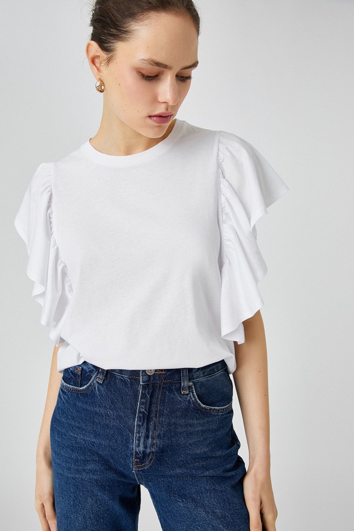Koton T-Shirt mit Volantärmeln und Rundhalsausschnitt aus Baumwolle -  Trendyol