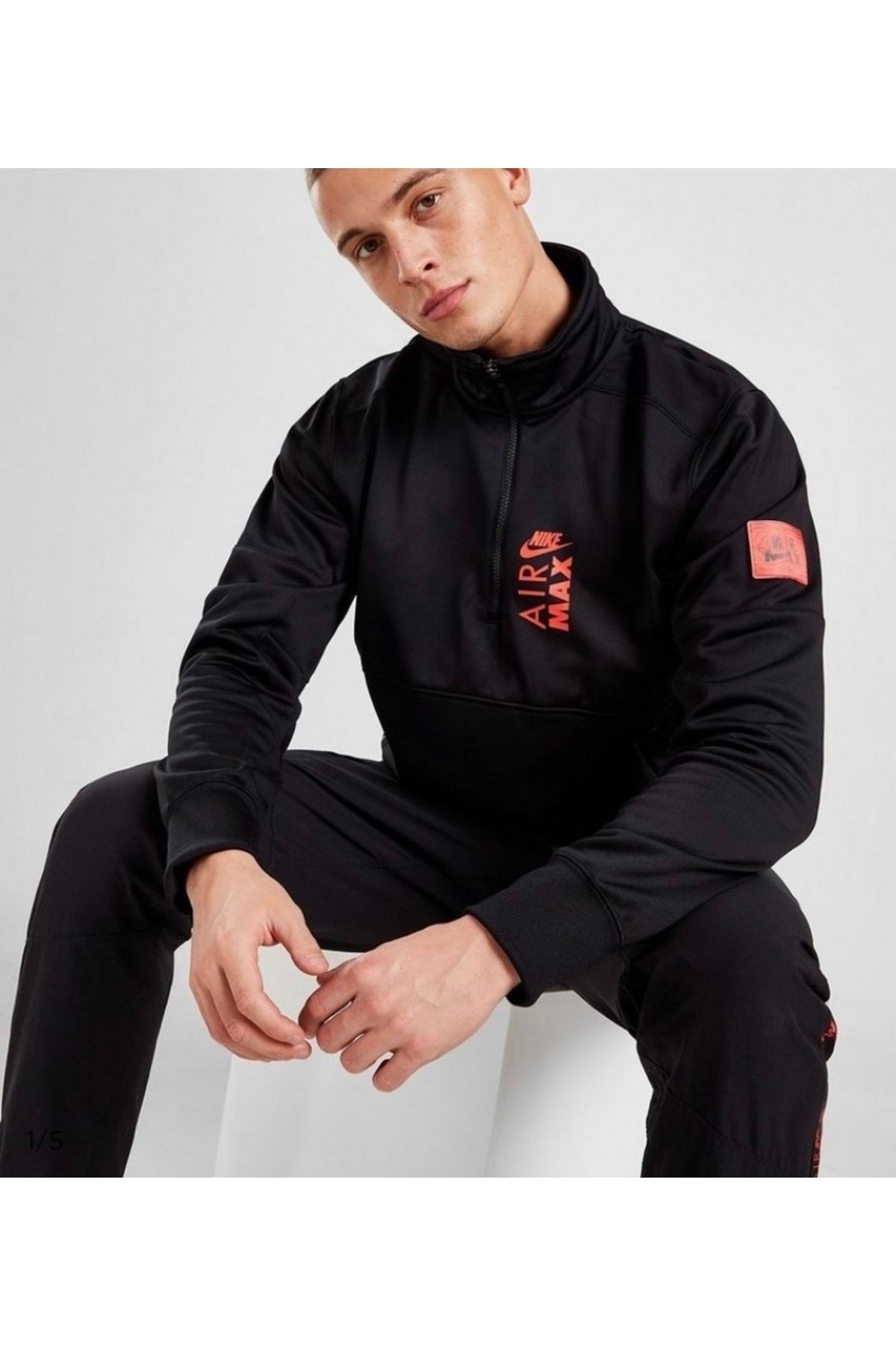 Air max best sale tracksuit black