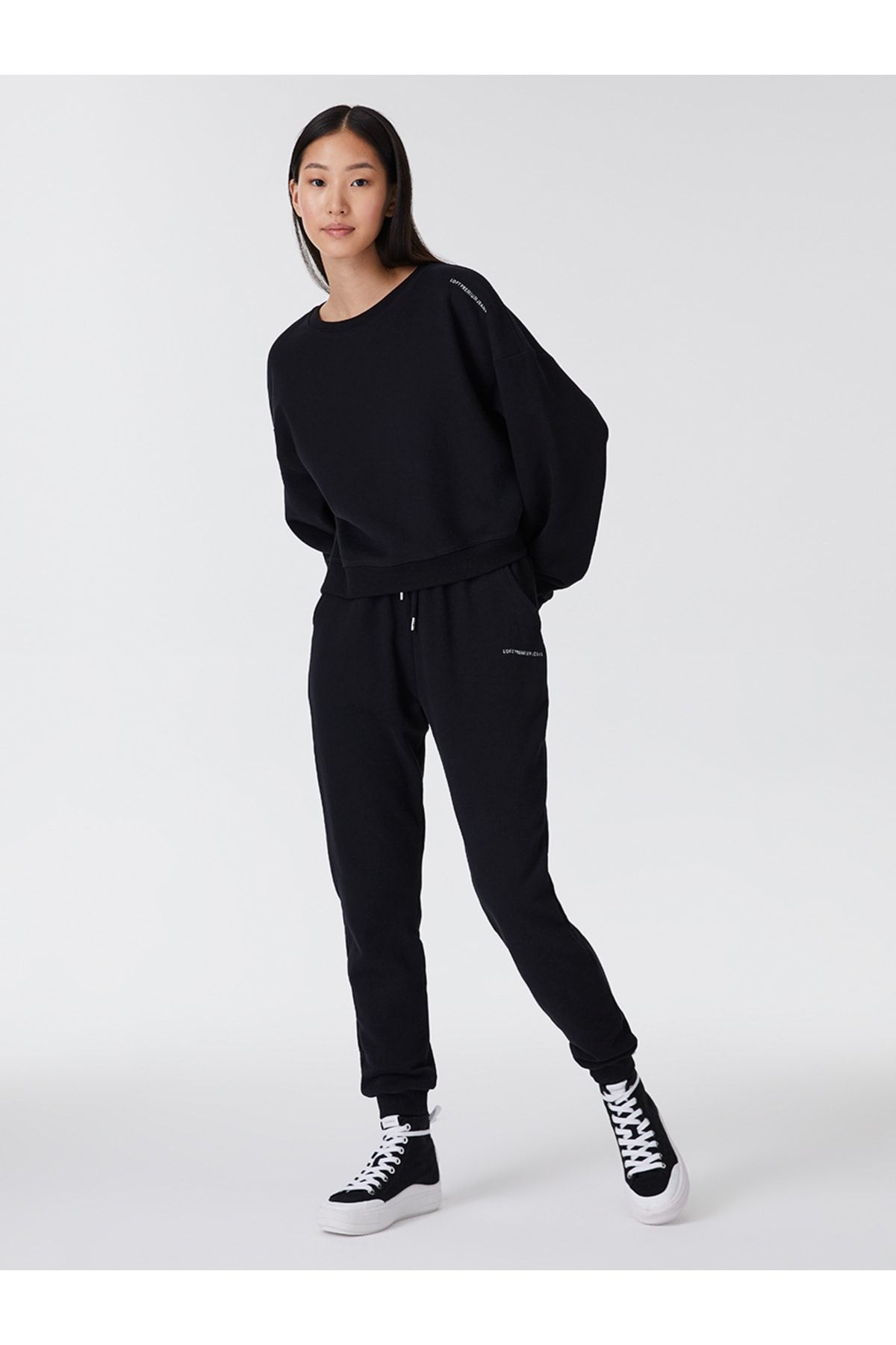 Adidas sweatshirt deals trendyol