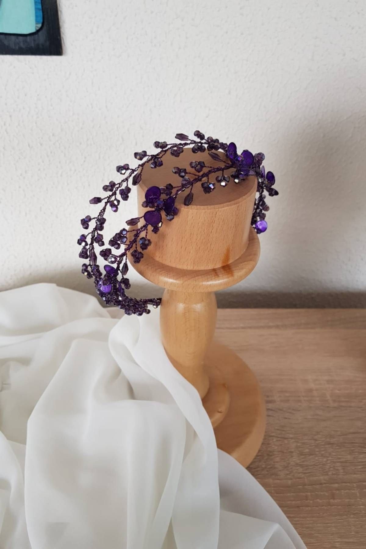 GELD-Women's Luxury Pearl Touch Purple Handmade Crystal Beaded Henna Bridal Crown 1