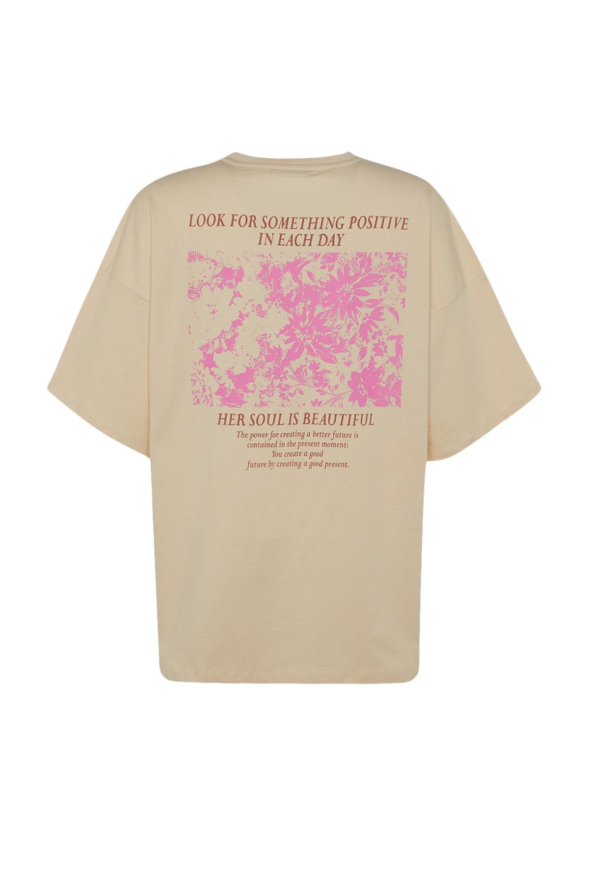 Trendyol Collection-Premium-Strick-T-Shirt aus 100 % Baumwolle mit bedruckter Vorder- und Rückseite in Übergröße/weitem Muster TWOSS23TS00269 14