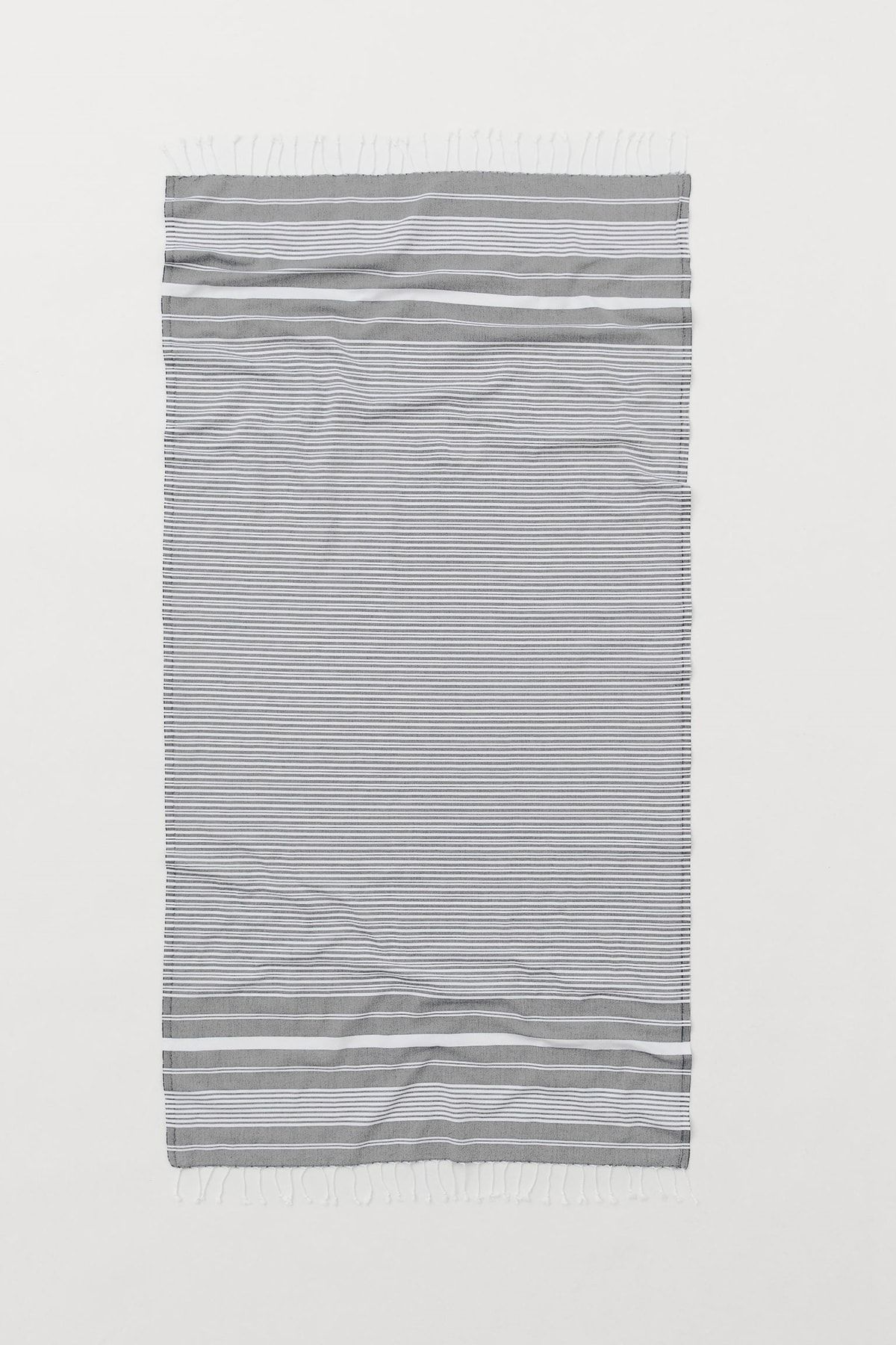 Grey and white striped bath towels deals