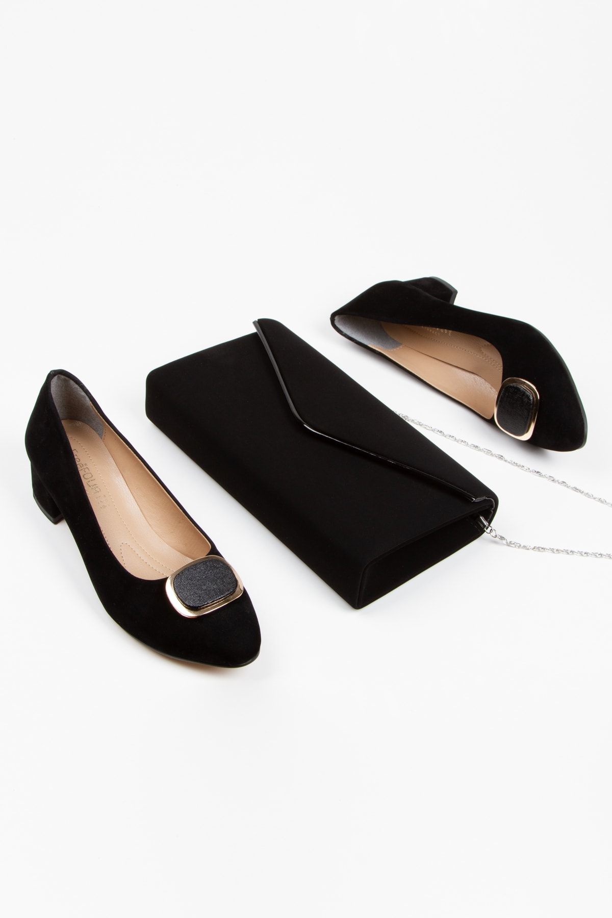 Mitto Women s 3 Cm Short Heeled Buckle Stiletto and Bag Set Trendyol