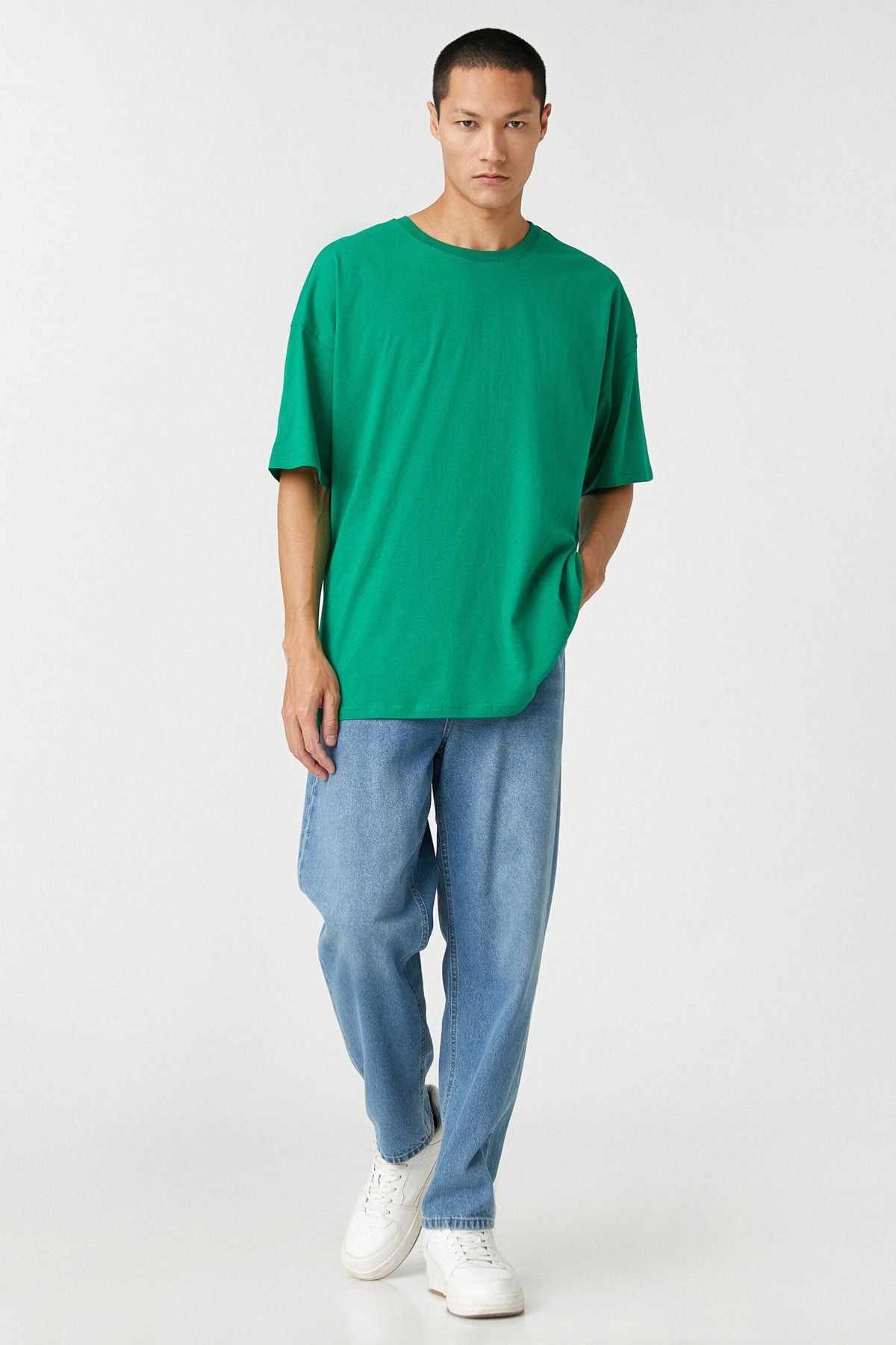 Koton T-Shirt Grün Oversized Fast ausverkauft