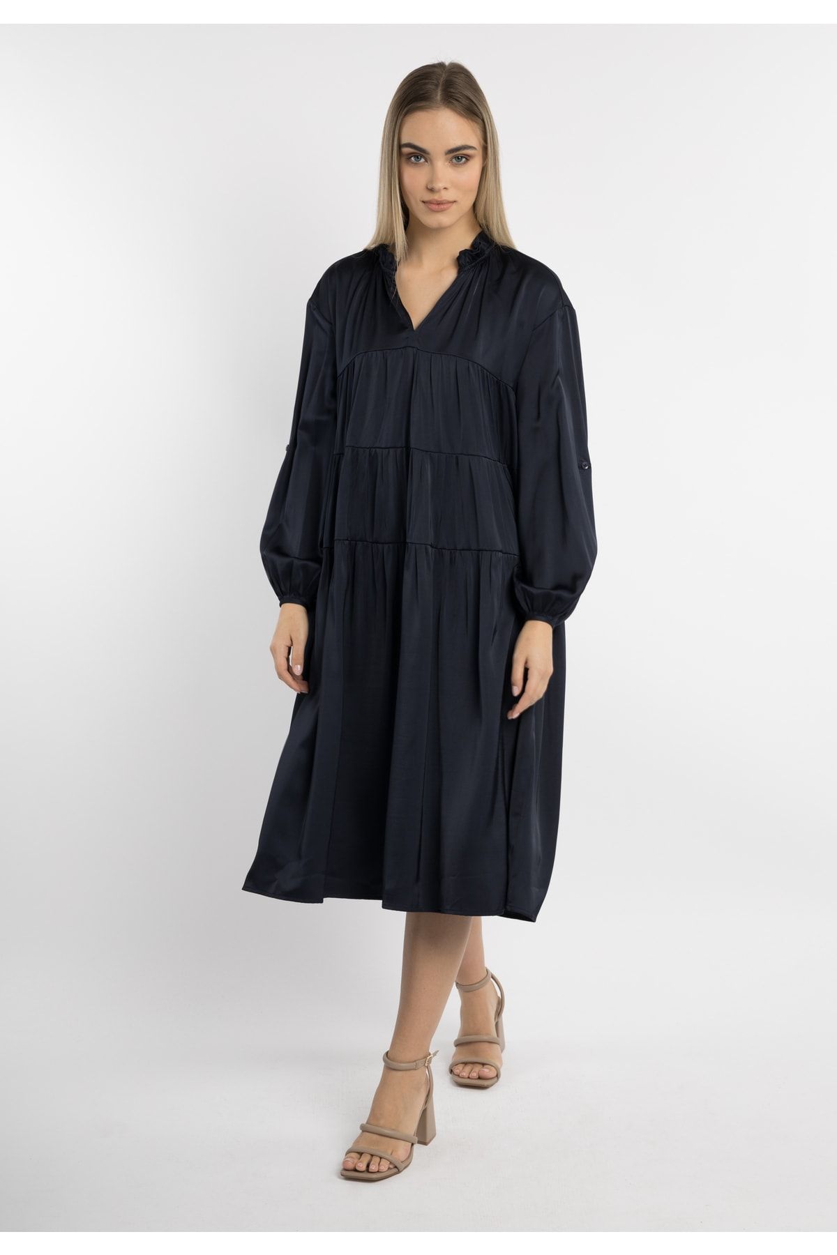 Dreimaster Kleid Blau Basic Fast ausverkauft