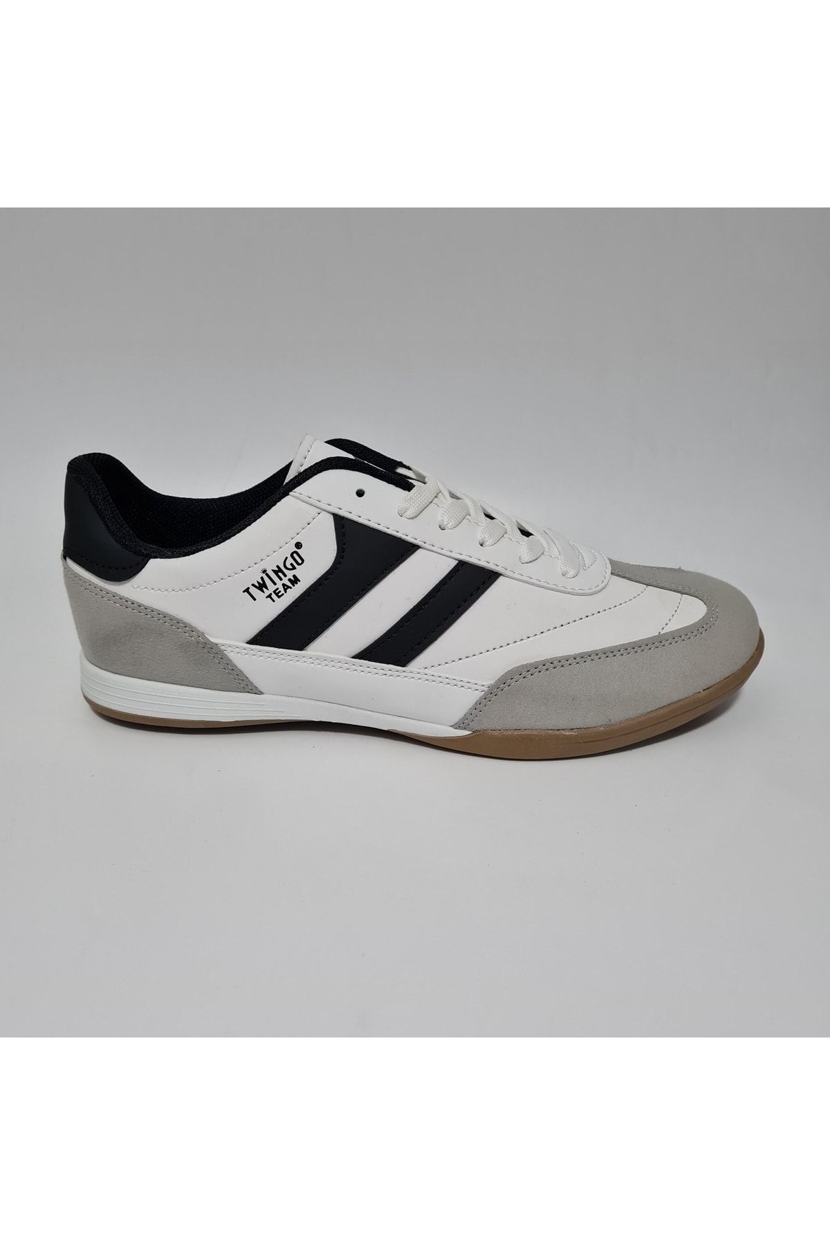 Shoes for turf field on sale