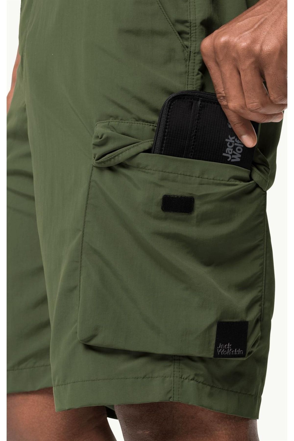 Jack wolfskin cargo sales shorts