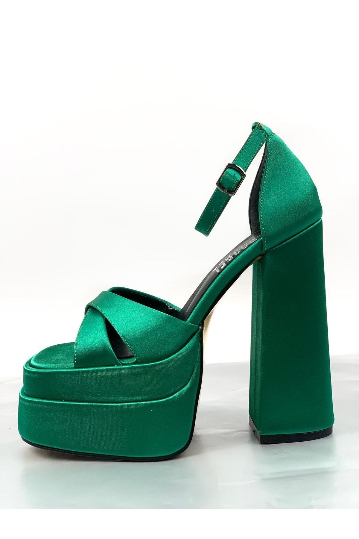 Les Passent Renc Green Satin High Double Platform Heeled Sandals