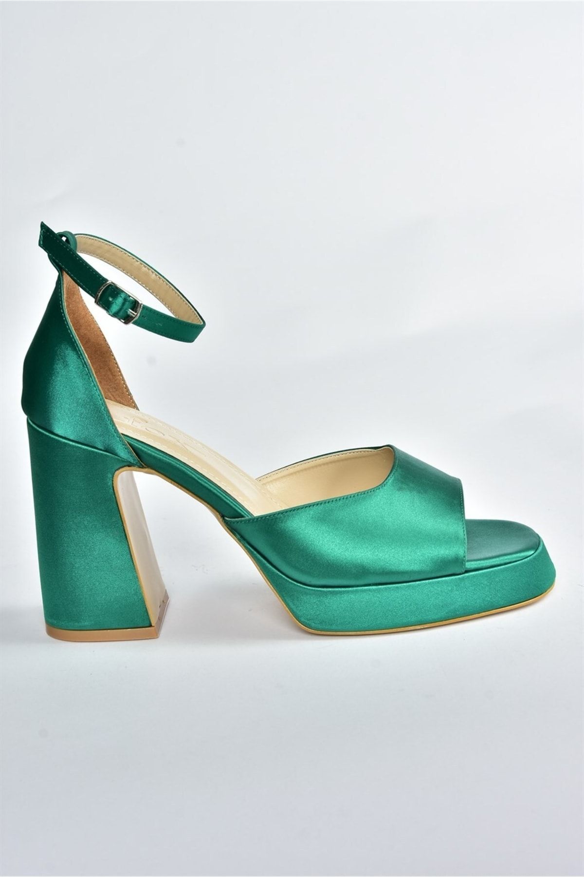 Fox Shoes-Zielone satynowe buty damskie na grubej platformie na obcasie M570020804 7