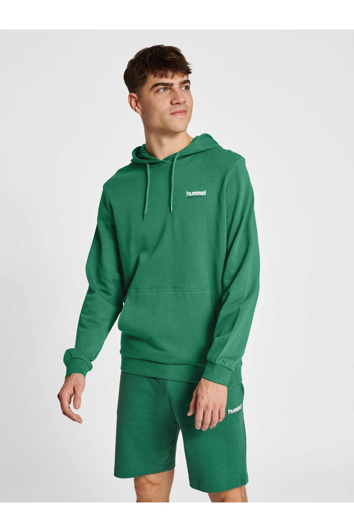HUMMEL Sweatshirt Grün Regular Fit