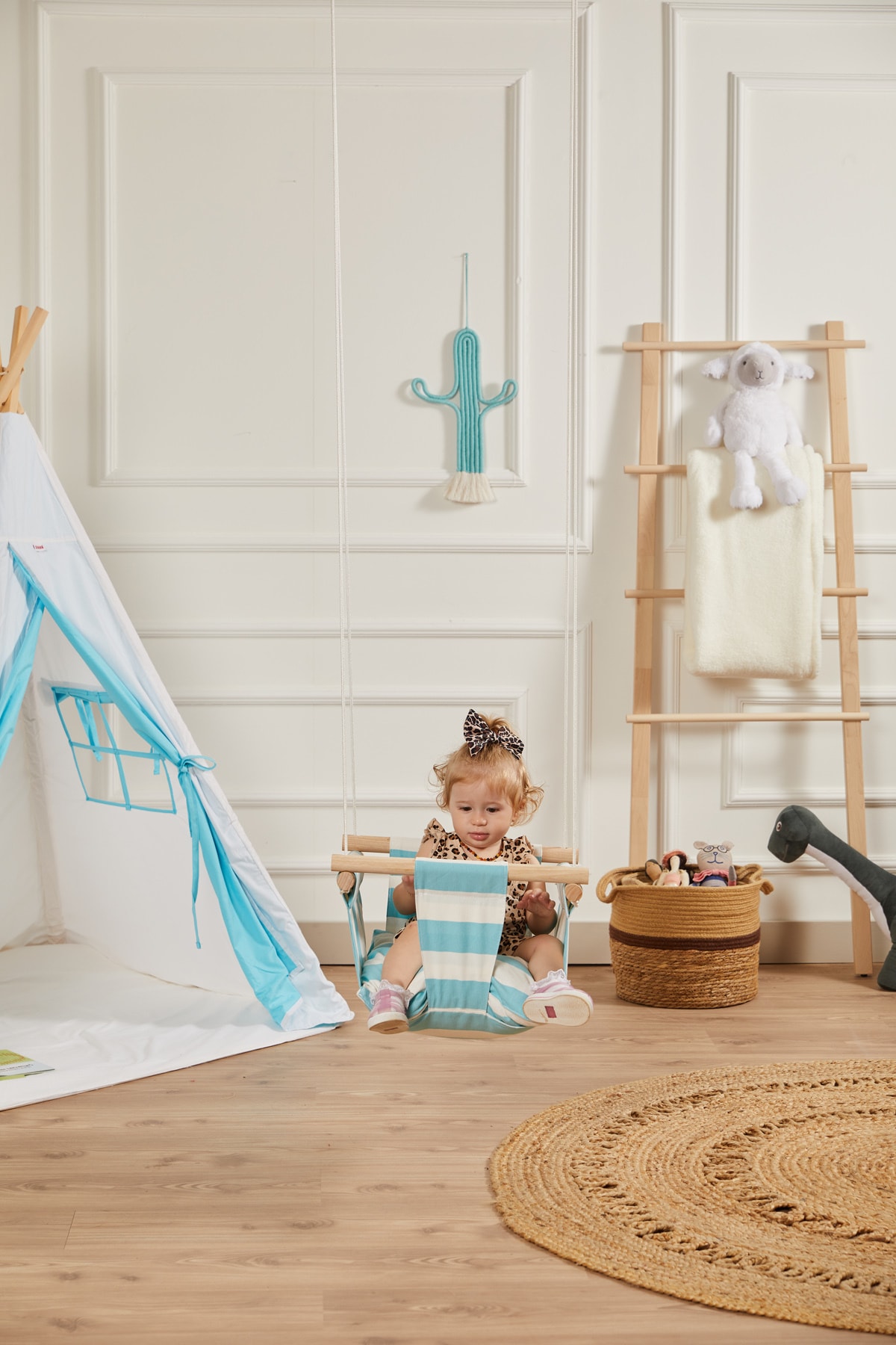 Svava Turkuaz Ahşap Bebek Salıncak Bahçe Salıncağı fotoğrafı 6 (önizleme)