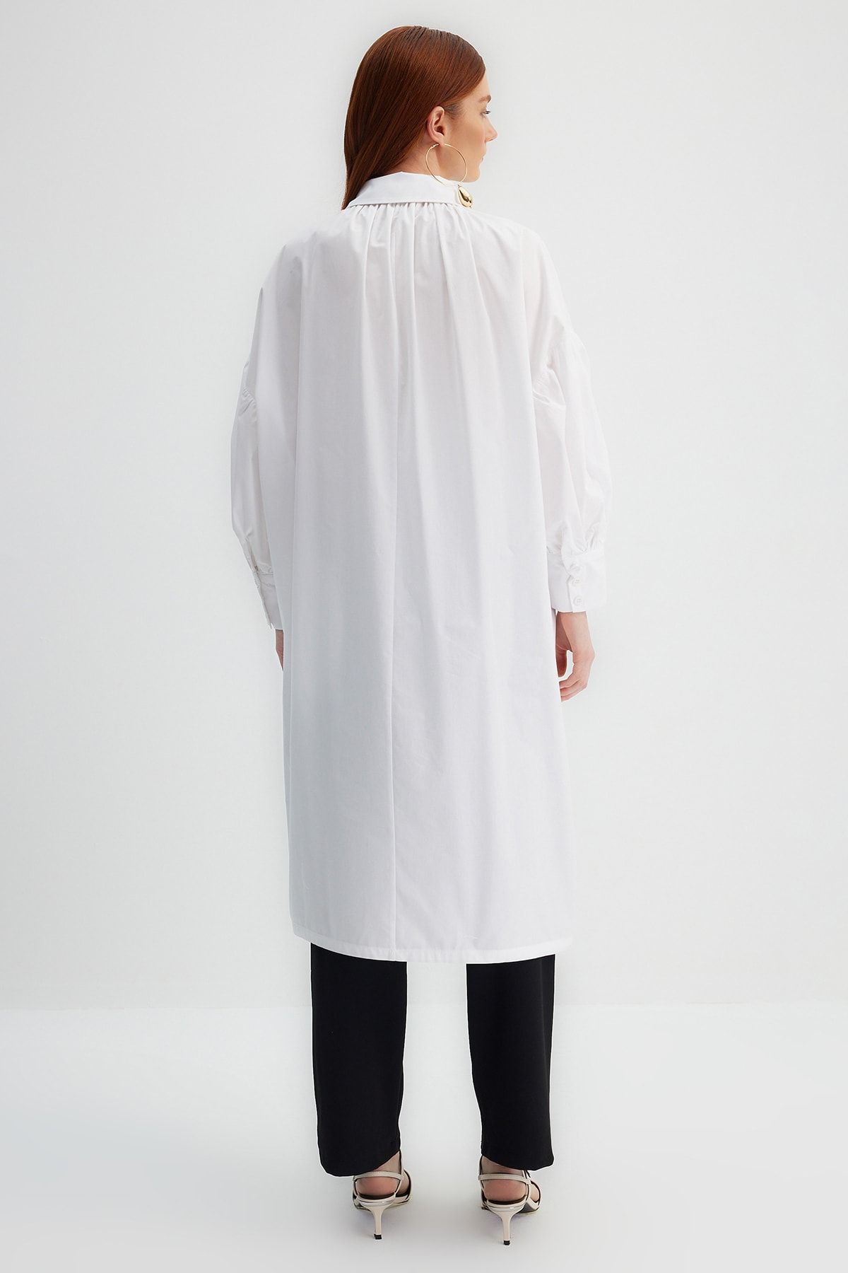 Trendyol Modest-X Kevser Sarıoglu White Half Placket Drawstring Detailed 100% Cotton Poplin Woven Tunik TCLSS23UK00002 5