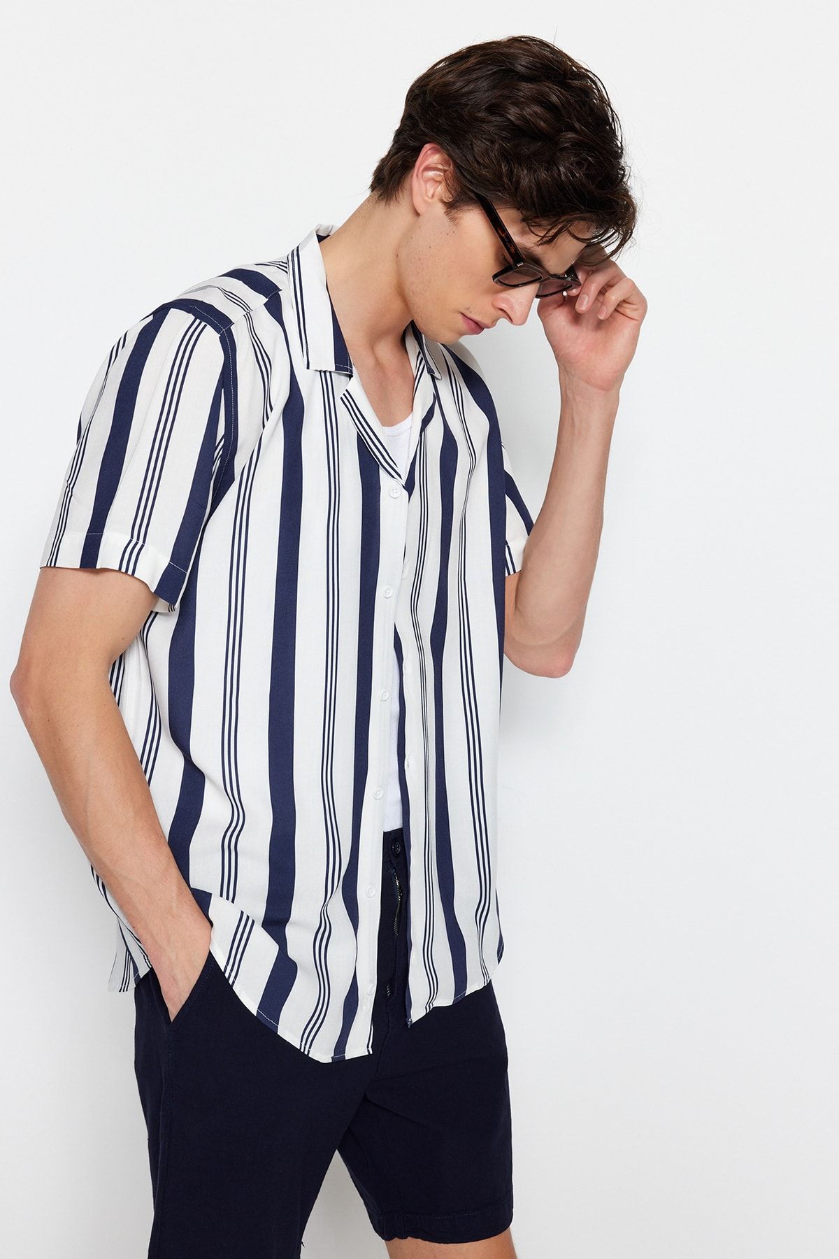 Penshoppe floral top polo