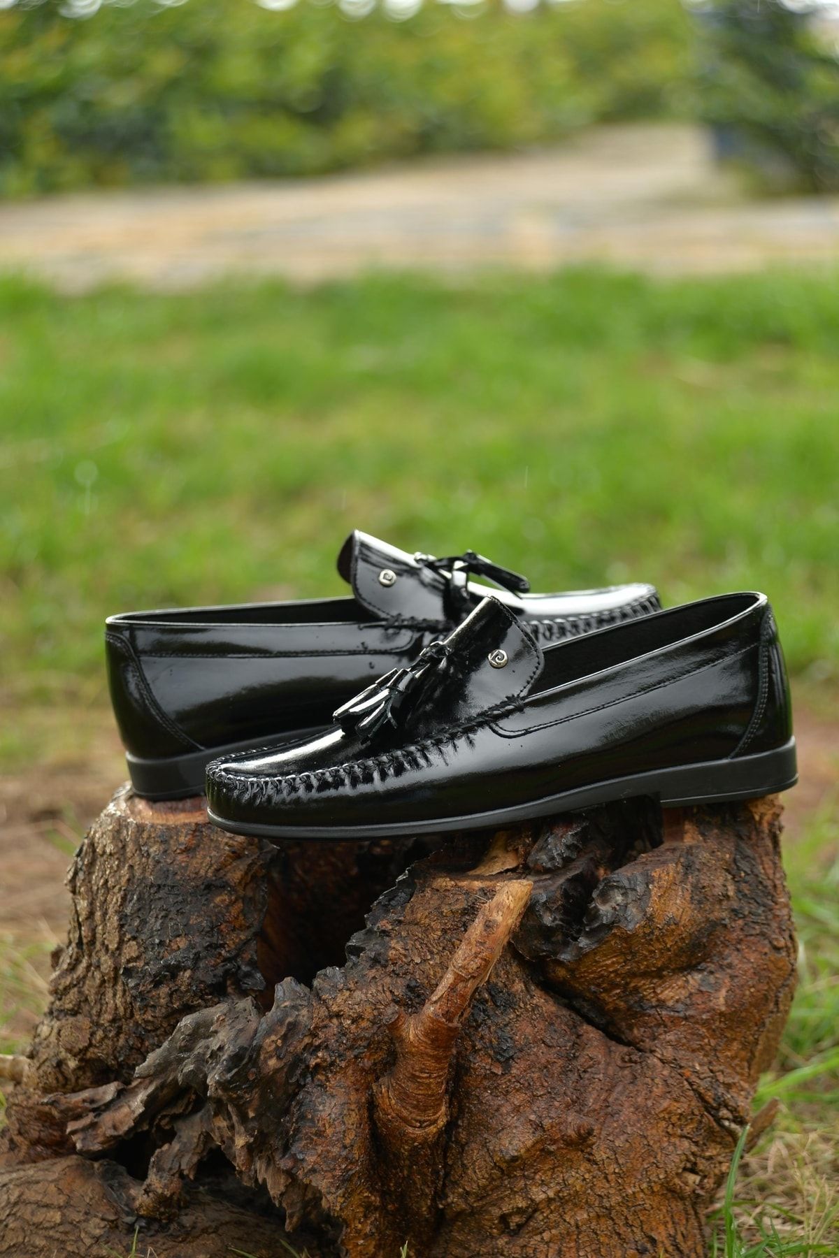 Pierre Cardin Genuine Leather Patent Leather Loafer Casual Shoes Model Offering Durability and Elegance Together