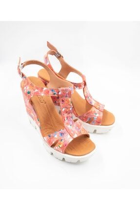 Kadın Nar Çiçeği Baskılı Deri Dolgu Topuk Sandalet IMP-119