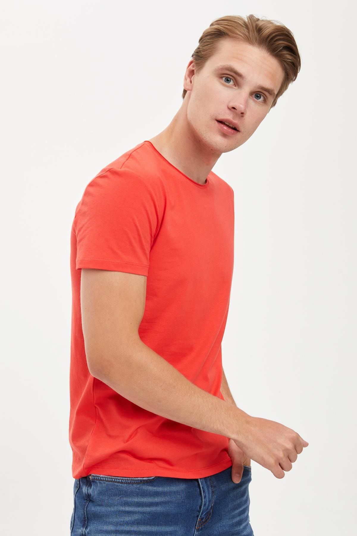 Defacto Erkek Kirmizi Slim Fit Bisiklet Yaka Basic Pamuklu Tisort S4972az20hs Trendyol