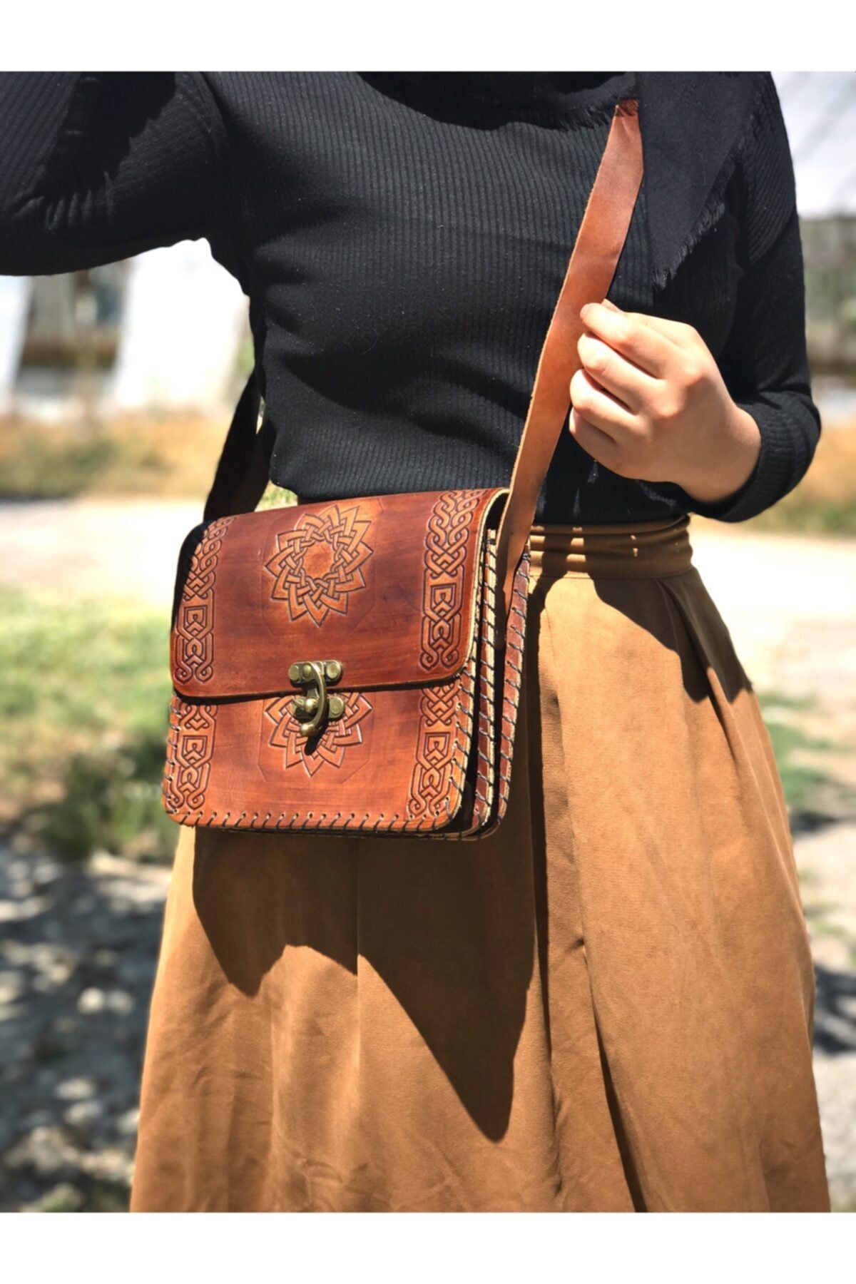 Hakiki El Yapımı Deri Çanta