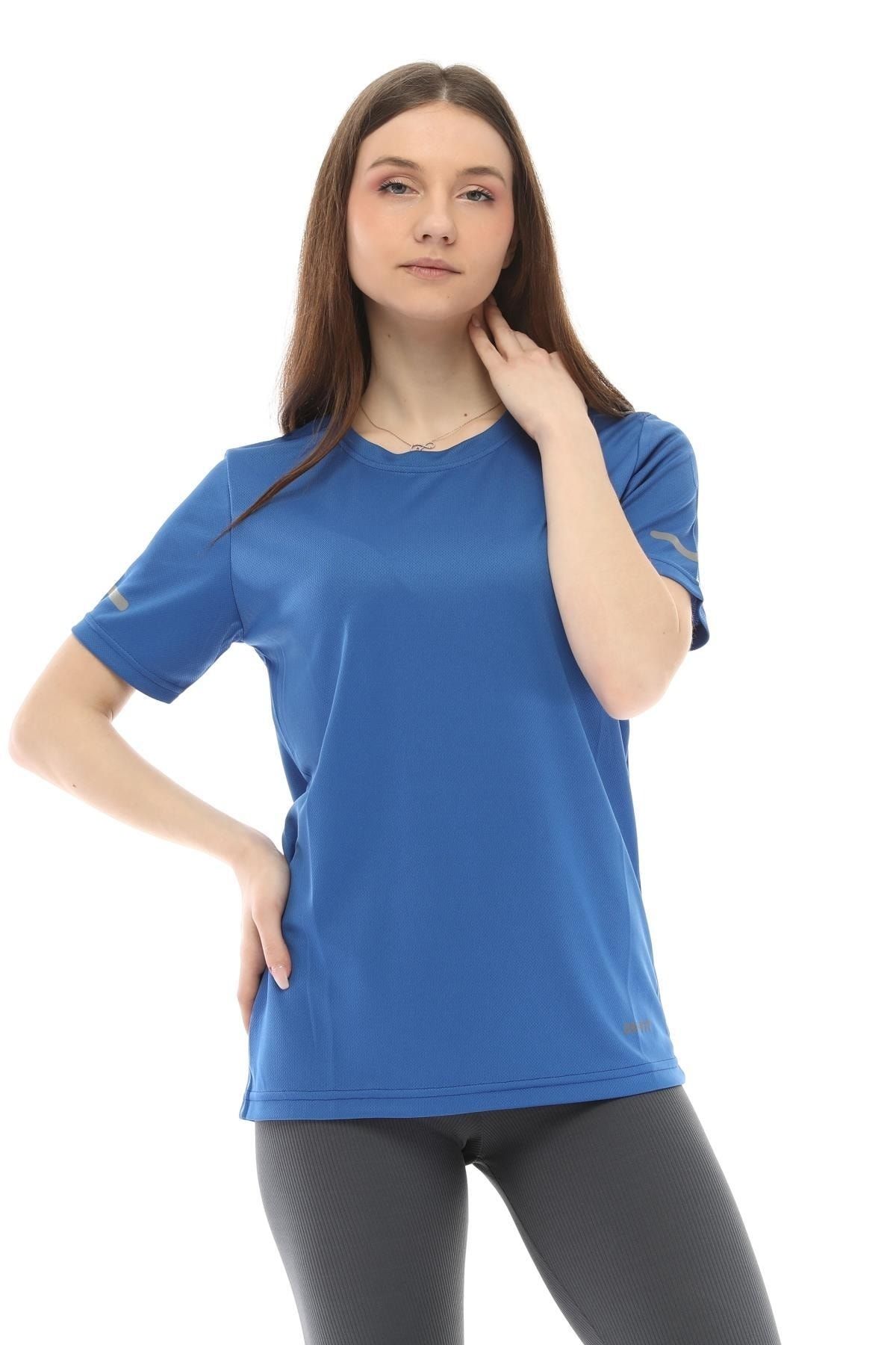  Women's Short Sleeve Moisture Wicking Athletic Shirt