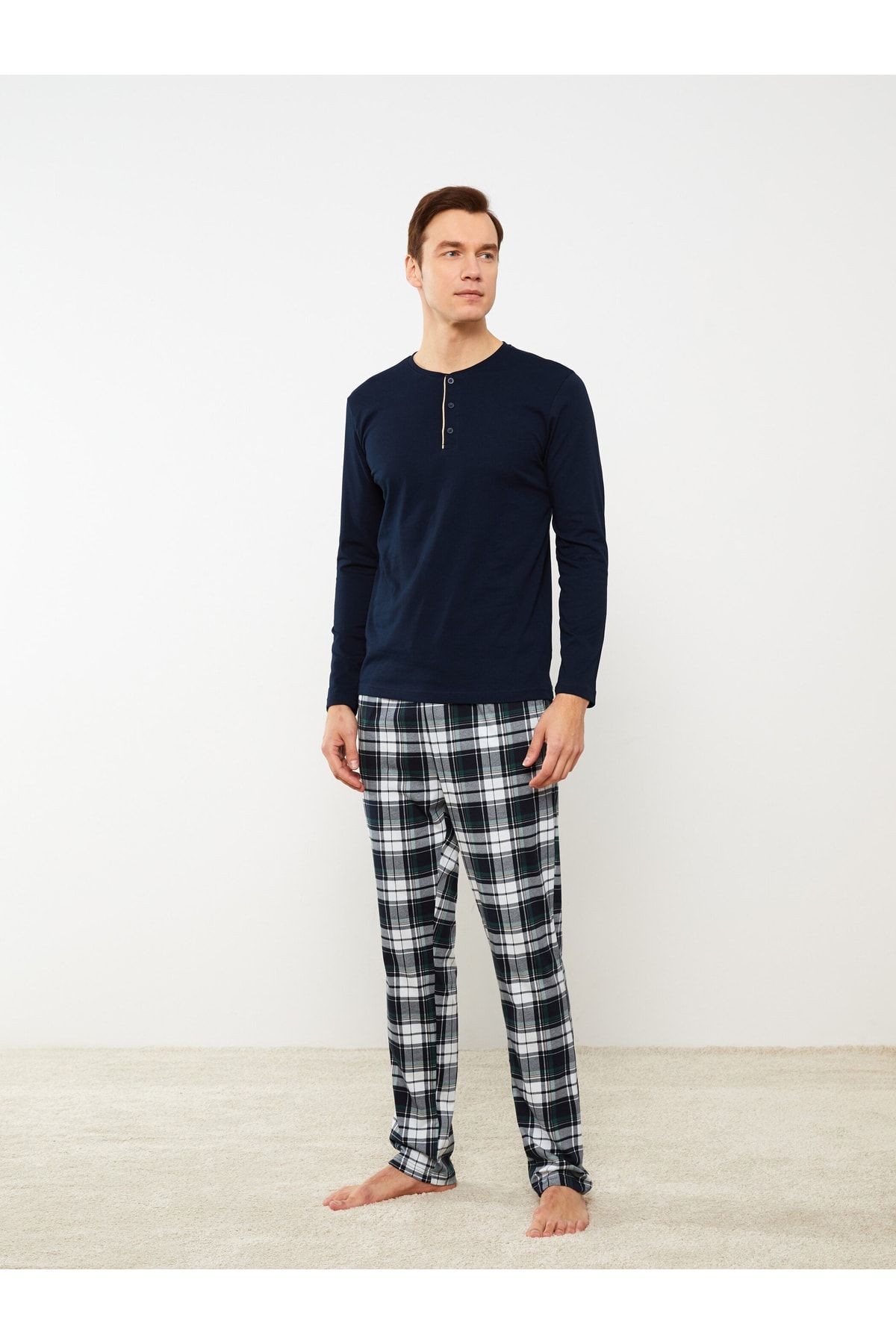 LC Waikiki Pyjama Dunkelblau Kariert