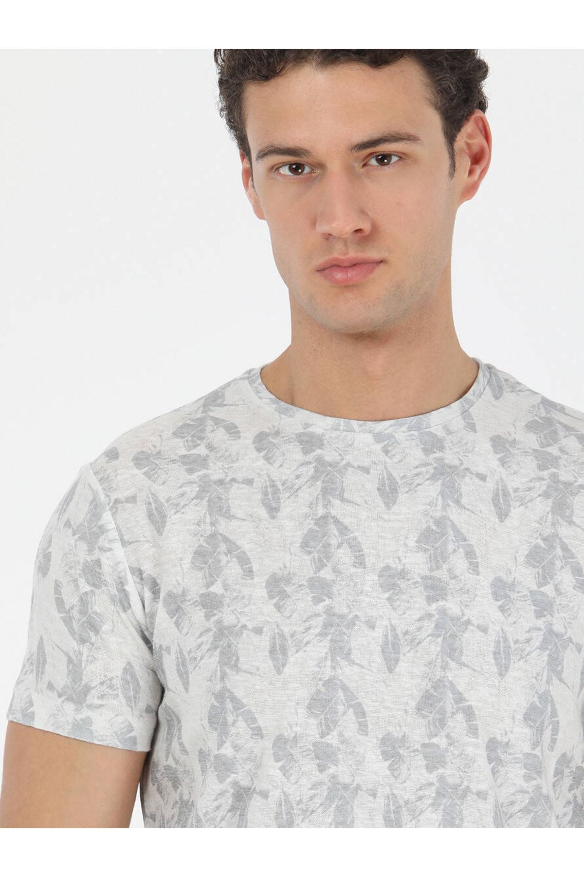 Kip تی شرت مخلوط پنبه یقه ای بژ چاپ شده