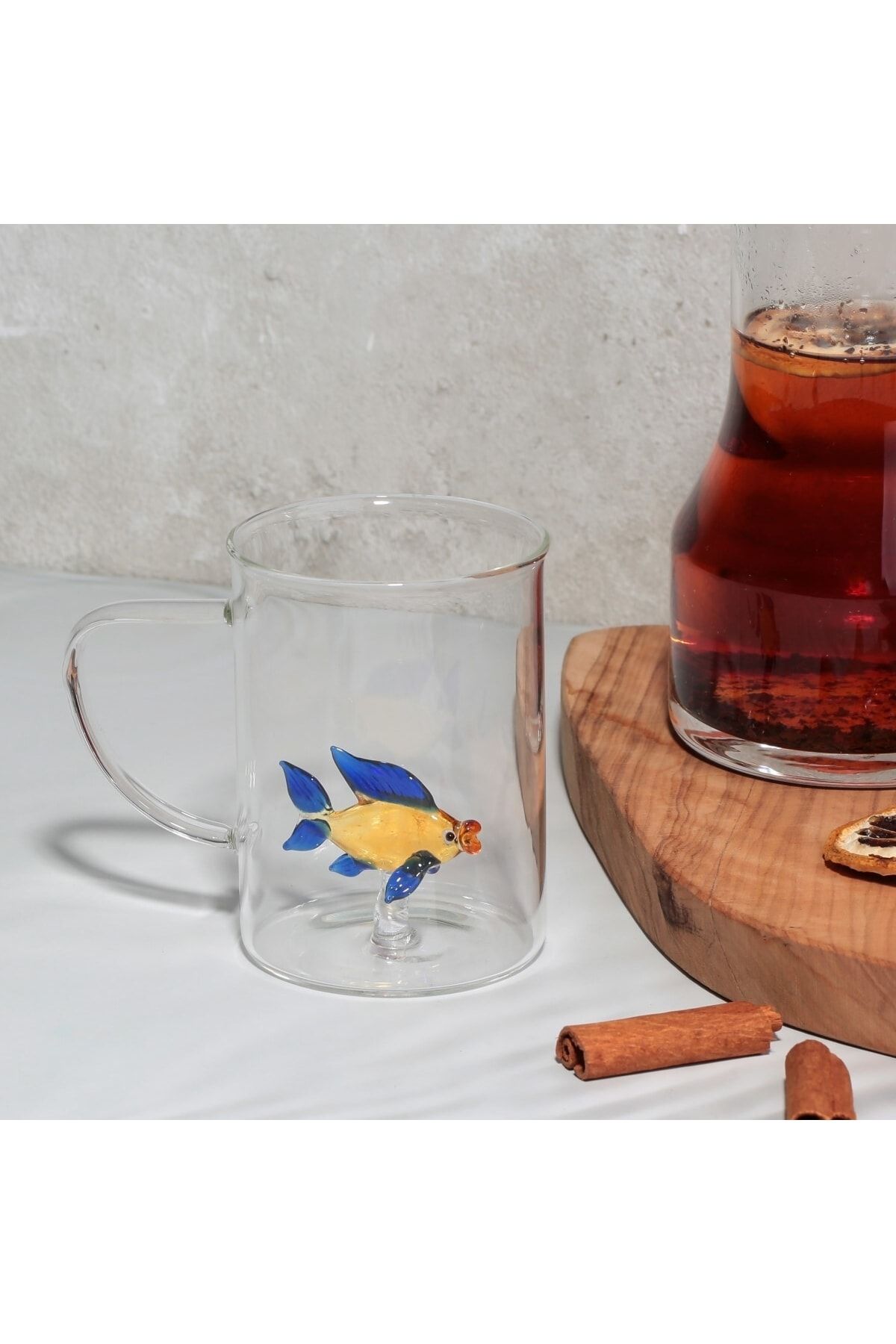 ADAMODART-Fish Design Decorative Borosilicate Glass Mug Single 2