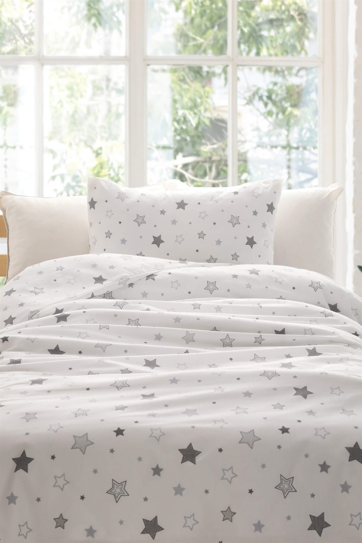 tiny plans Vizon Yıldız Bebek - Çocuk Nevresim Takımı 70x110 Cm (yastık Çarşaf Yorgan Seti) fotoğrafı 2 (önizleme)