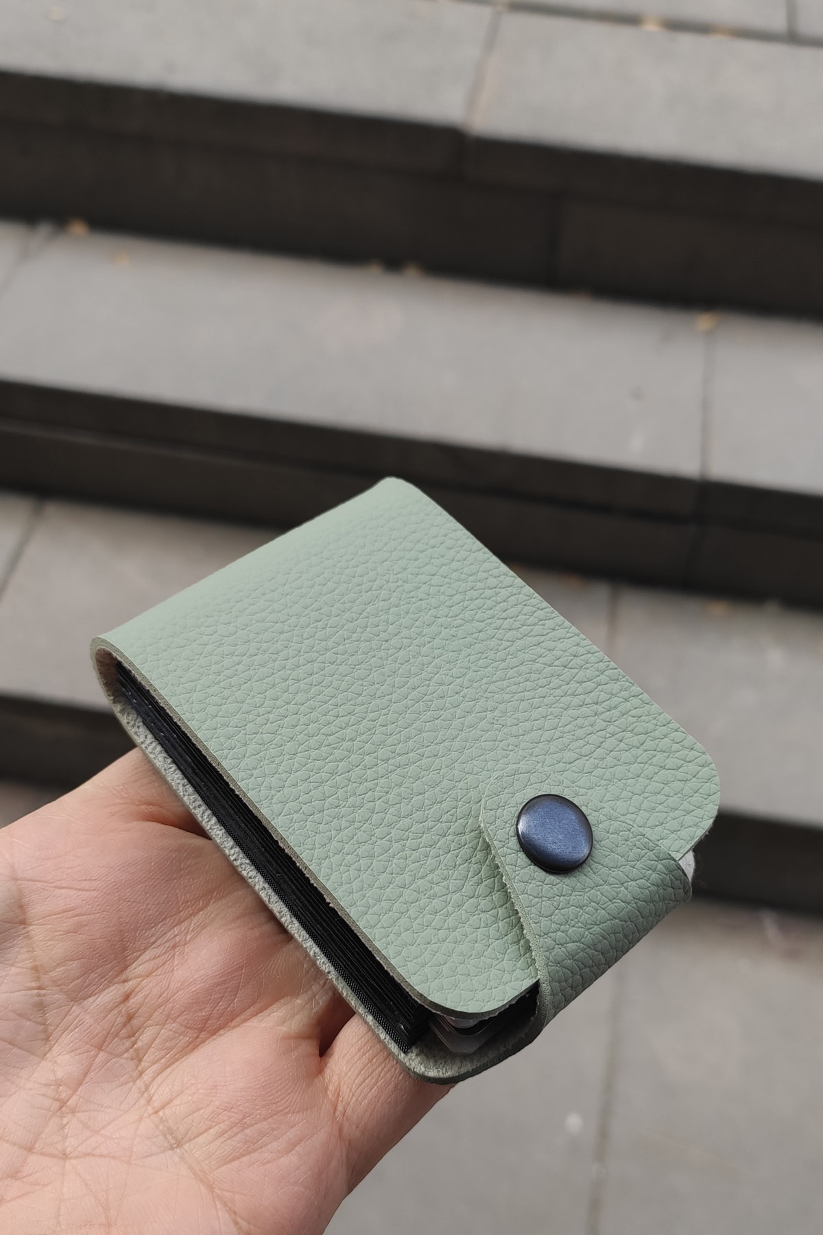 Kemer Dünyası 10 Bölmeli Yeni Küçük Kalıp Akordiyon Tasarım Deri Kredi Kartlık Cüzdan