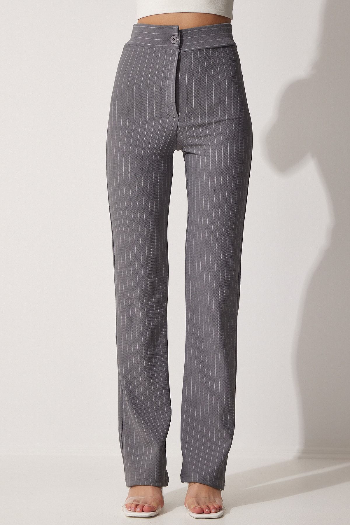 Happiness İstanbul-Graue gestreifte Damenhose mit hoher Taille RV00094 3