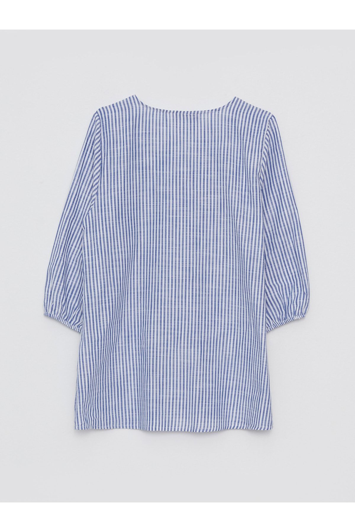LC Waikiki Bluse Blau Regular Fit Fast ausverkauft FN8057