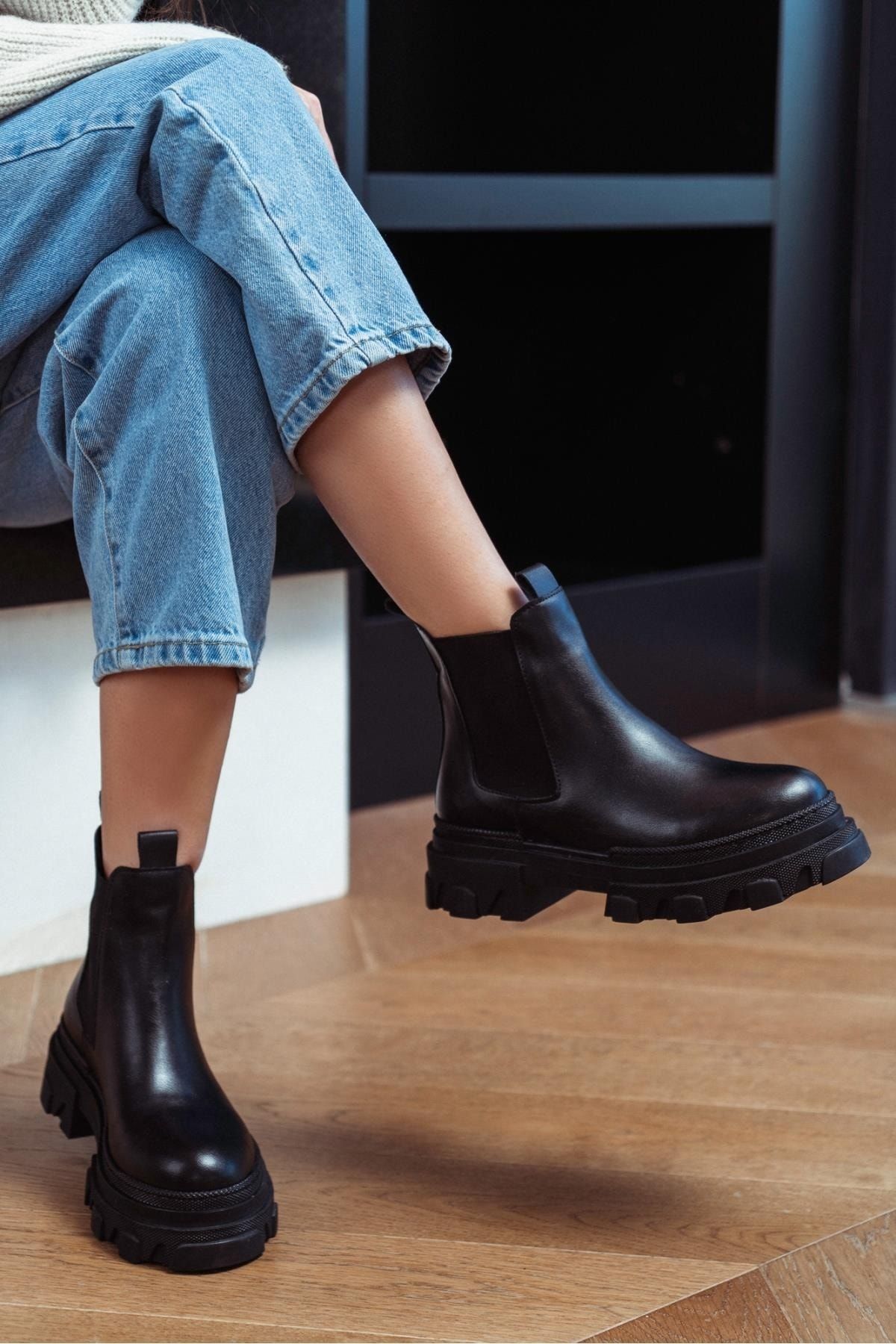 Livv platform chelsea boot sales