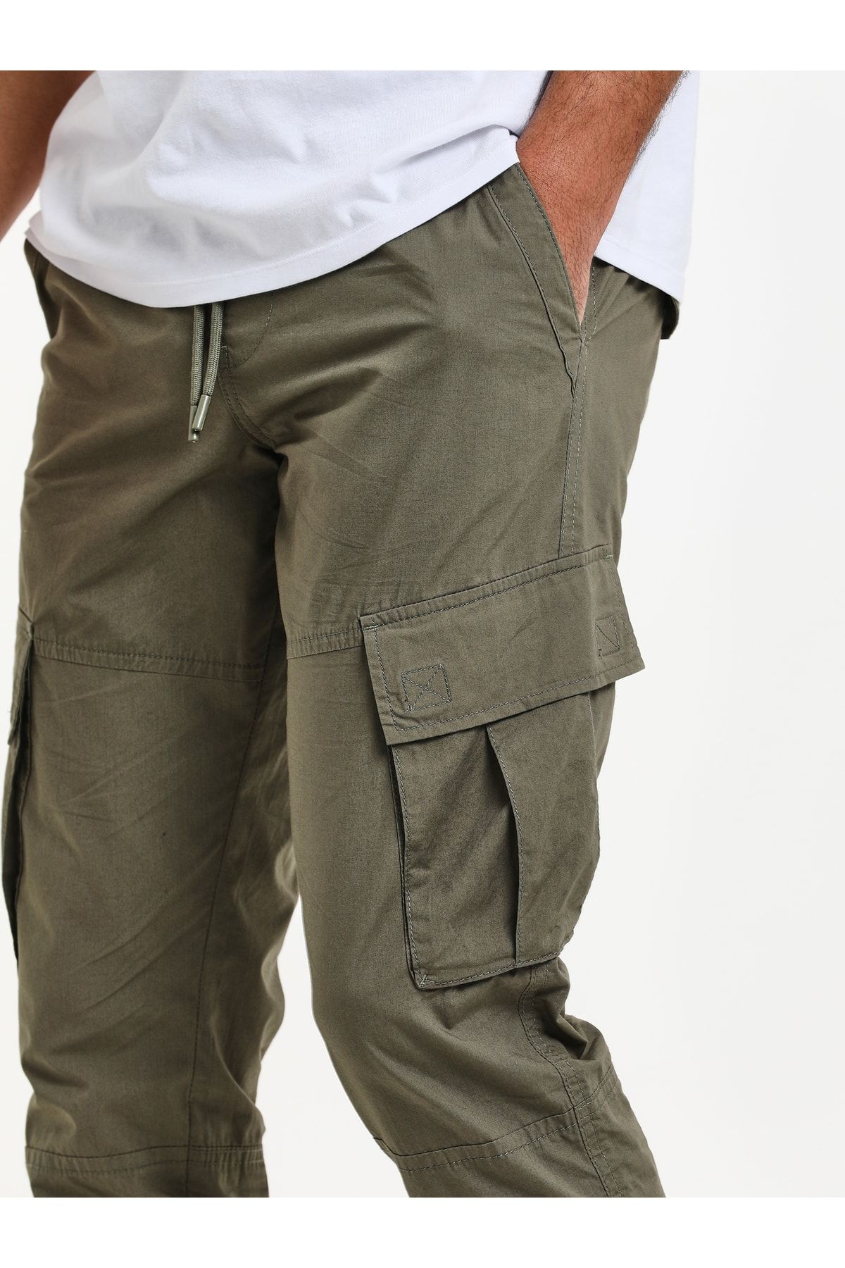 Threadbare Hose Khaki Straight Fast ausverkauft FN7833