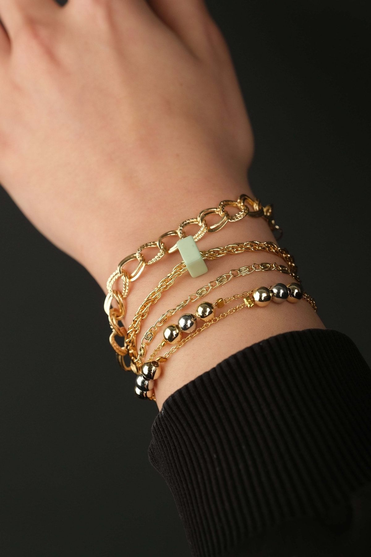 Gold plated bracelet for ladies deals