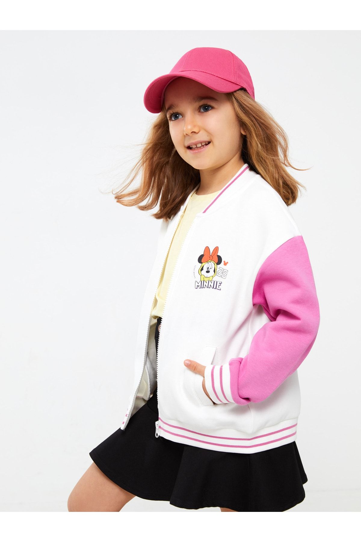 LC Waikiki Strickjacke Ecru Regular Fit