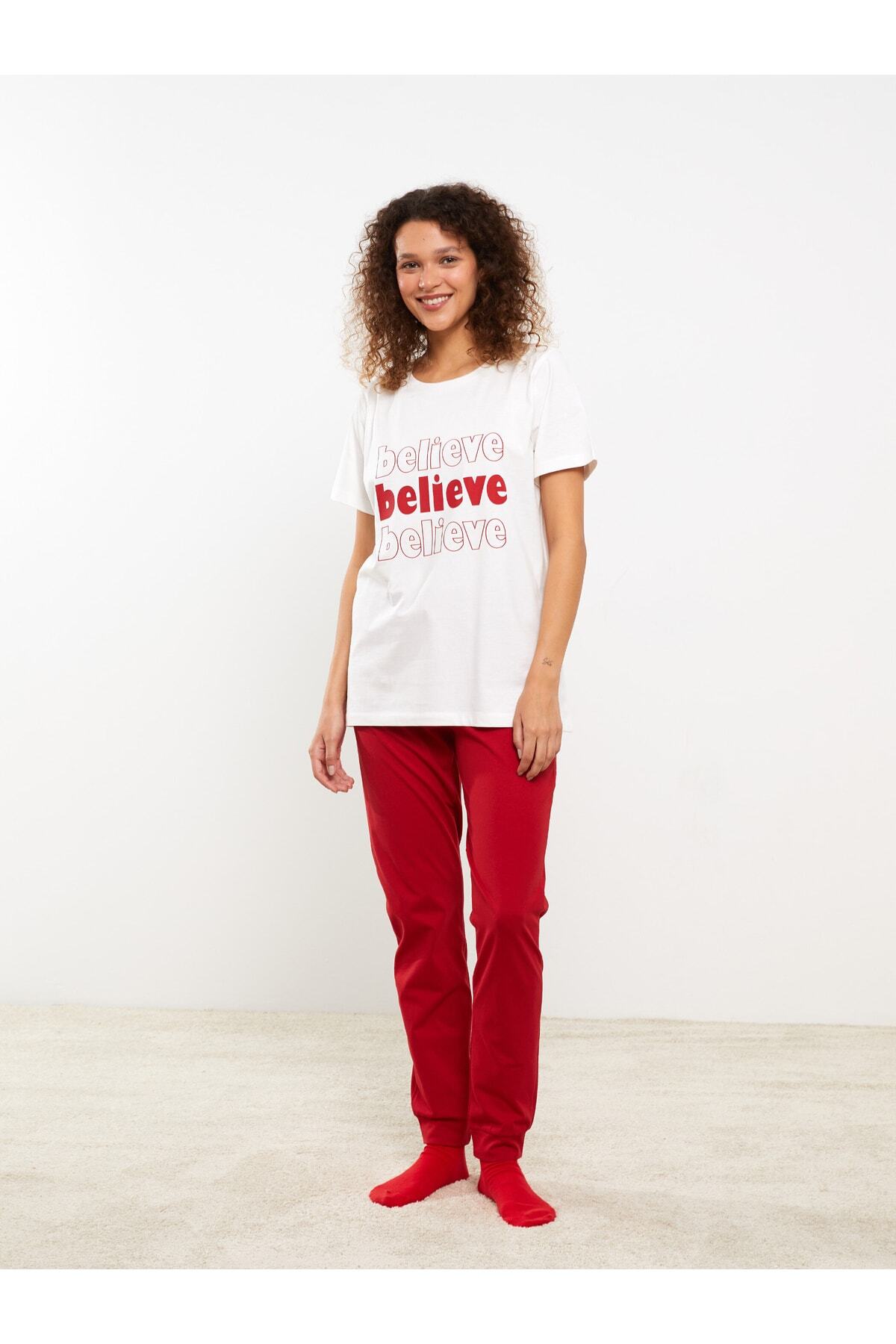 LC Waikiki-Bedrucktes Kurzarm-Pyjama-Set aus Baumwolle mit Rundhalsausschnitt für Damen 3