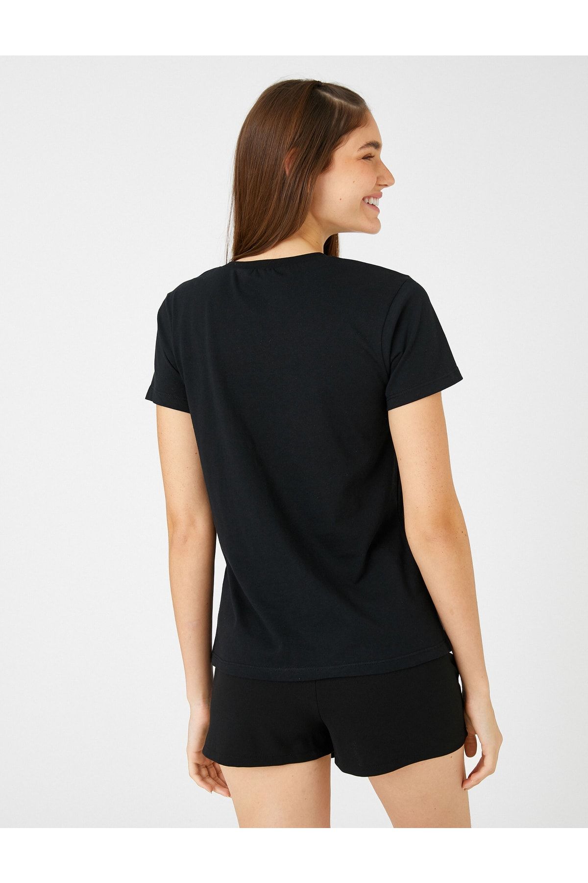 Koton T-Shirt Schwarz Regular Fit YB6156