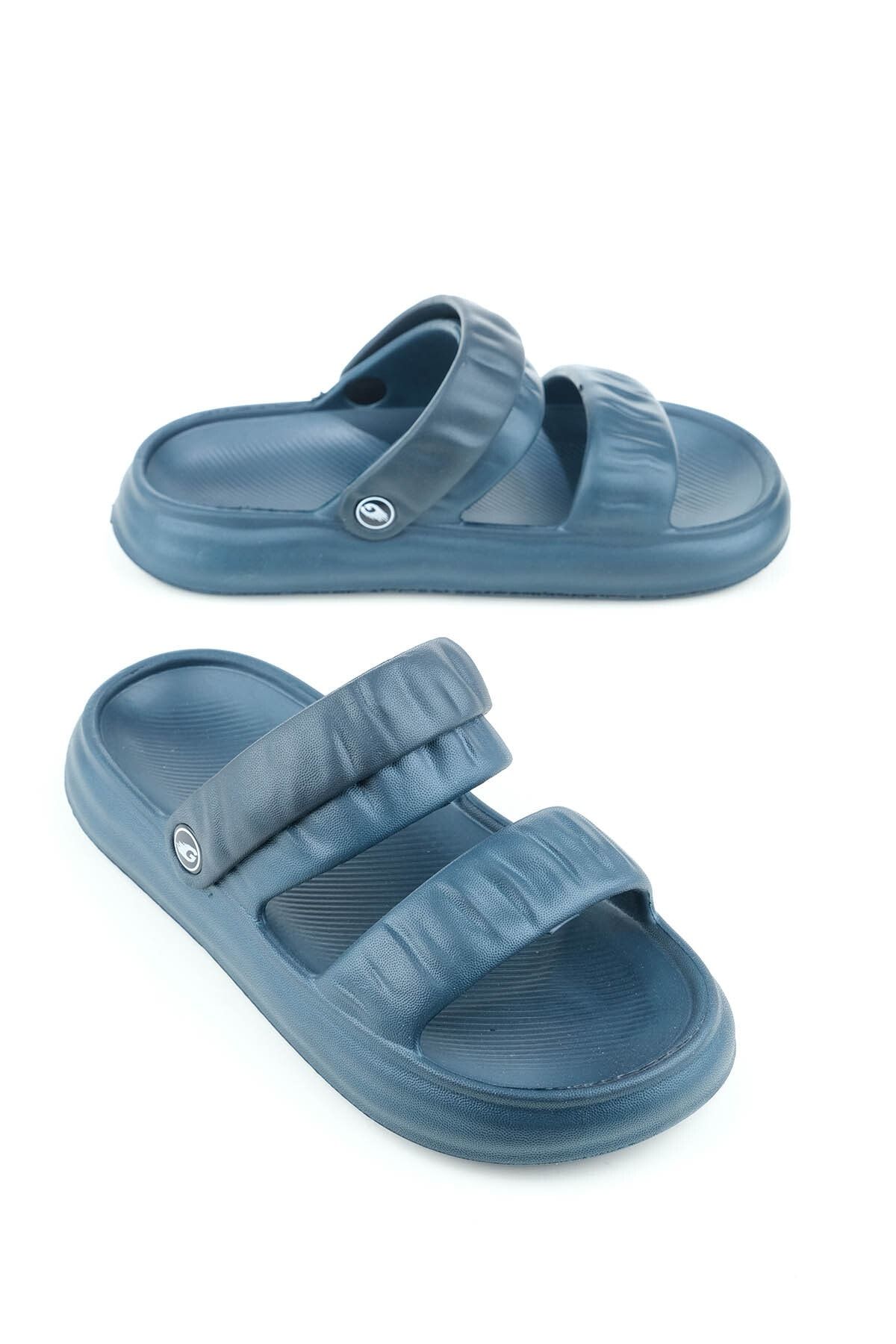 Slippers for shop wet floor