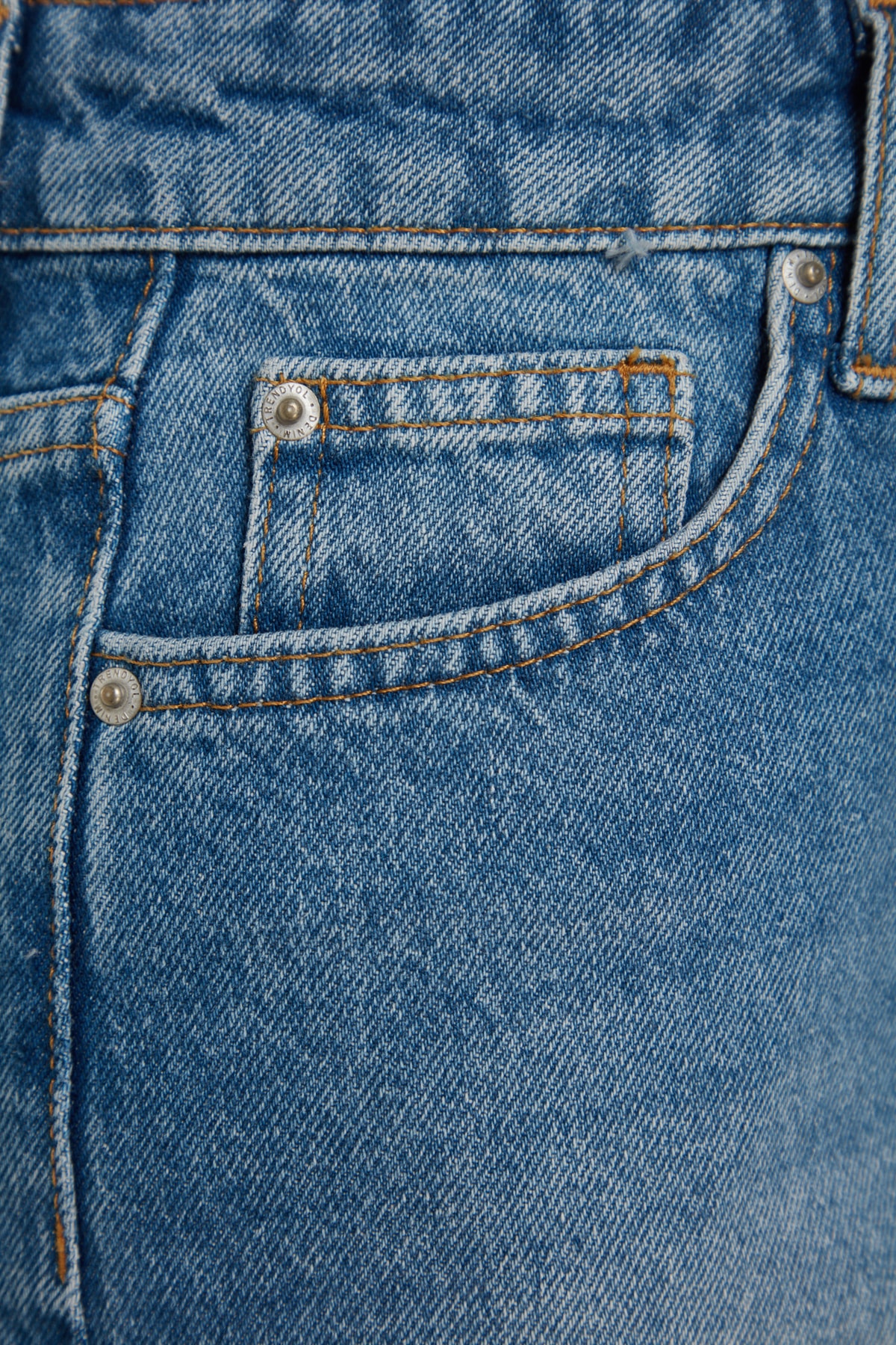 Trendyolmilla  Mavi Yüksek Bel City Boy Denim Şort TWOSS23SR00199 - Görsel 8