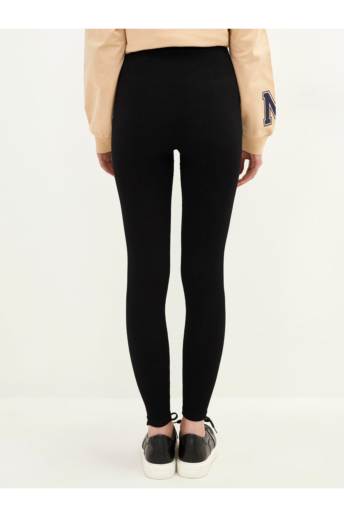 LC Waikiki-Plain Maternity Leggings with Elastic Waist 5