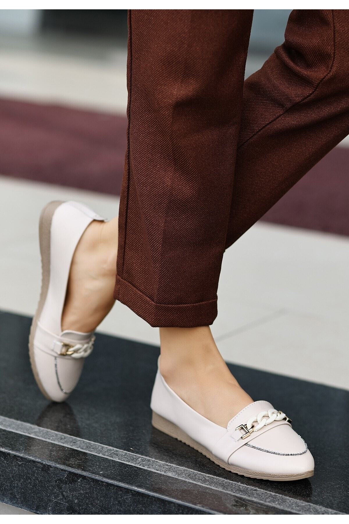 Bej Cilt Babet Ayakkabı Bej