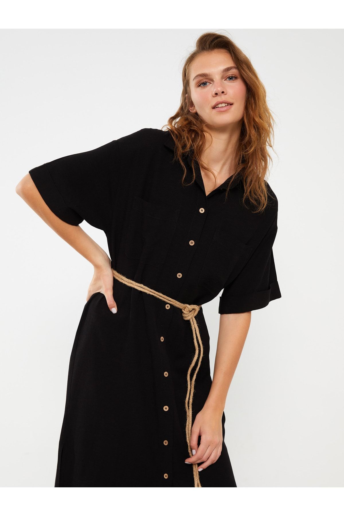 LC Waikiki Kleid Schwarz A-Linie