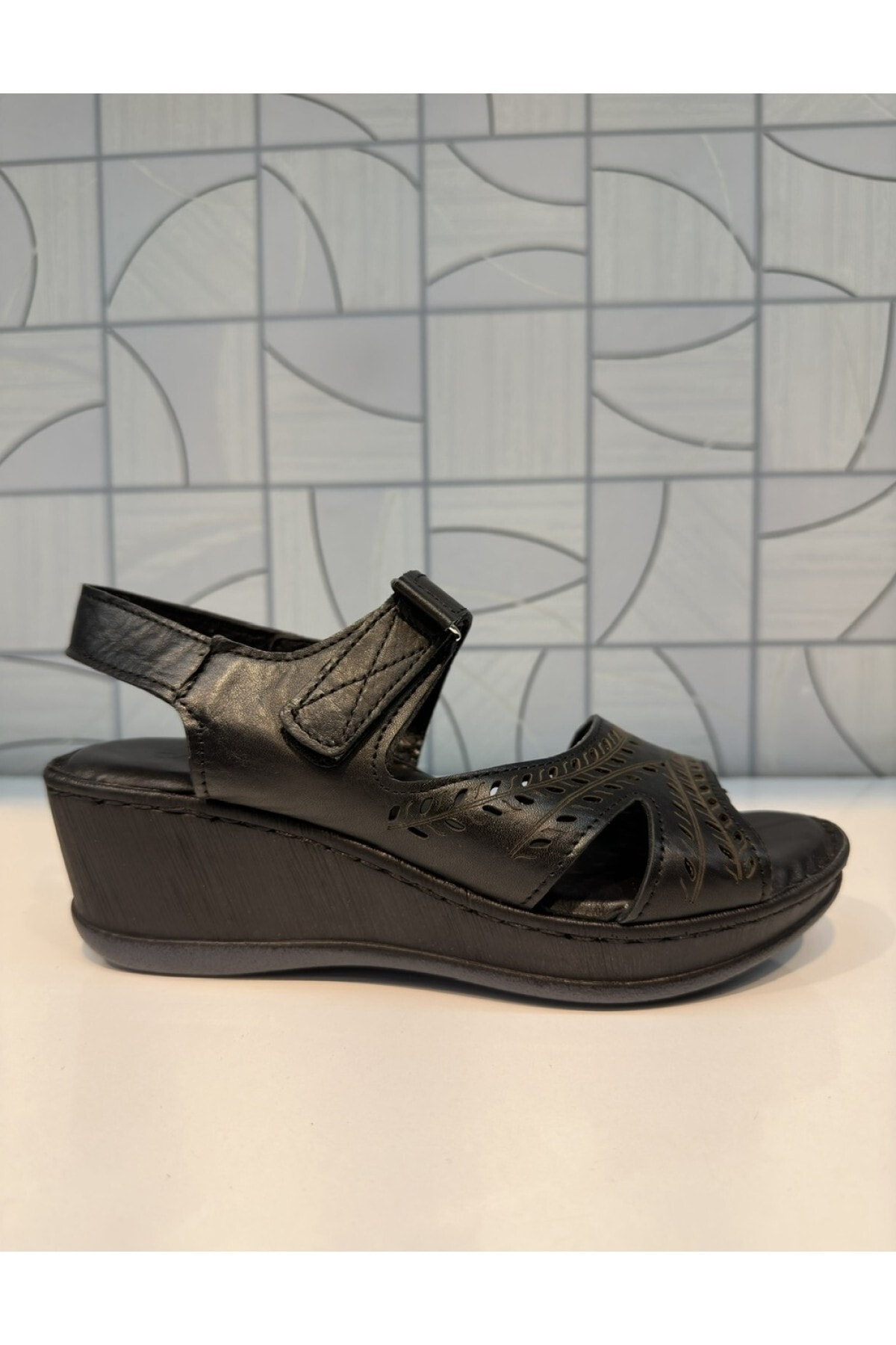 صندل زنانه مشکی Anıl Ayakkabı | ANIL AYAKKABI Castle 22322 اورجینال - تصویر 2