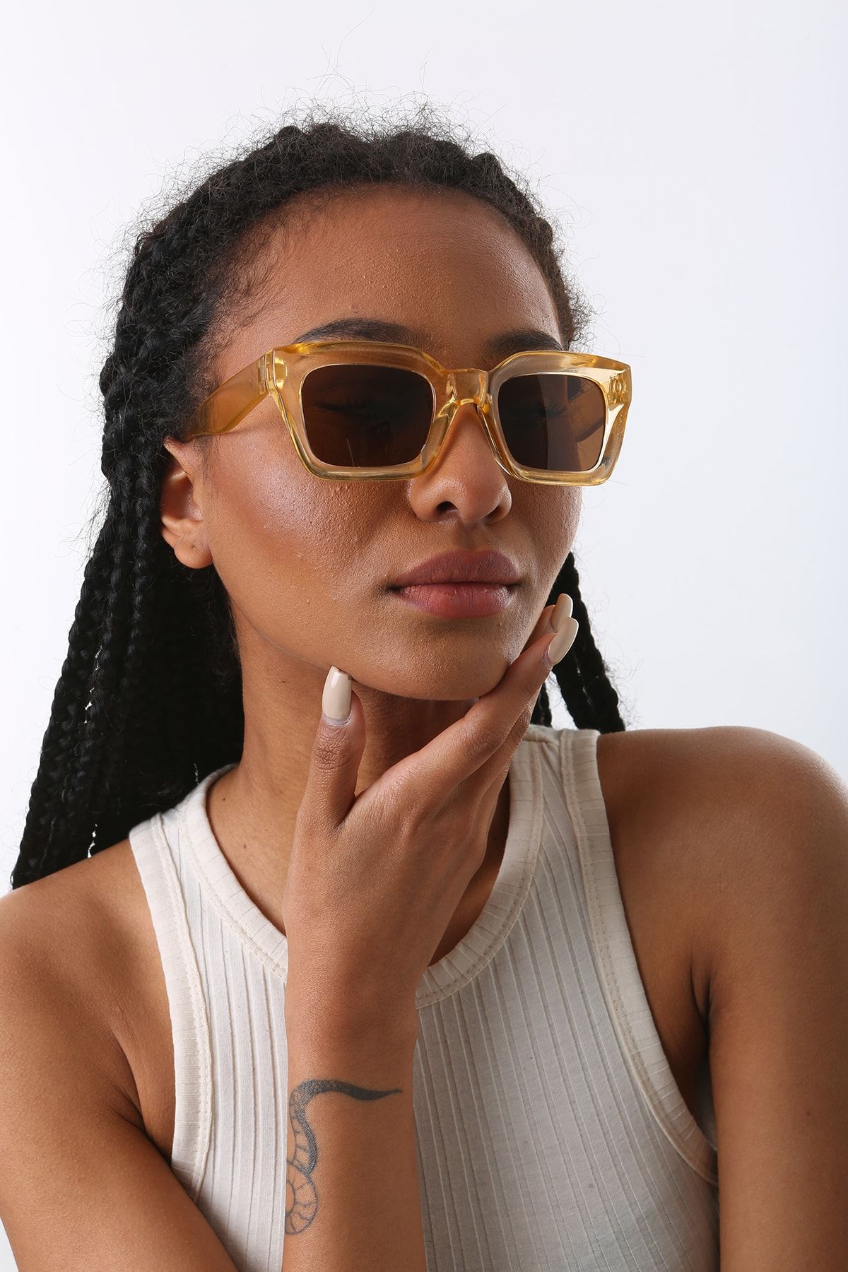 Colored sunglasses top trend