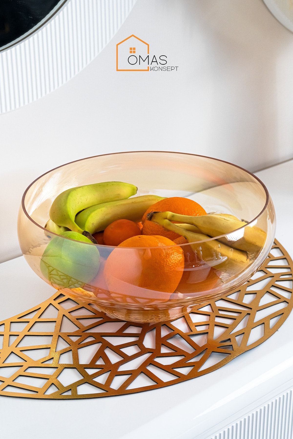 Glass fruit plate hotsell